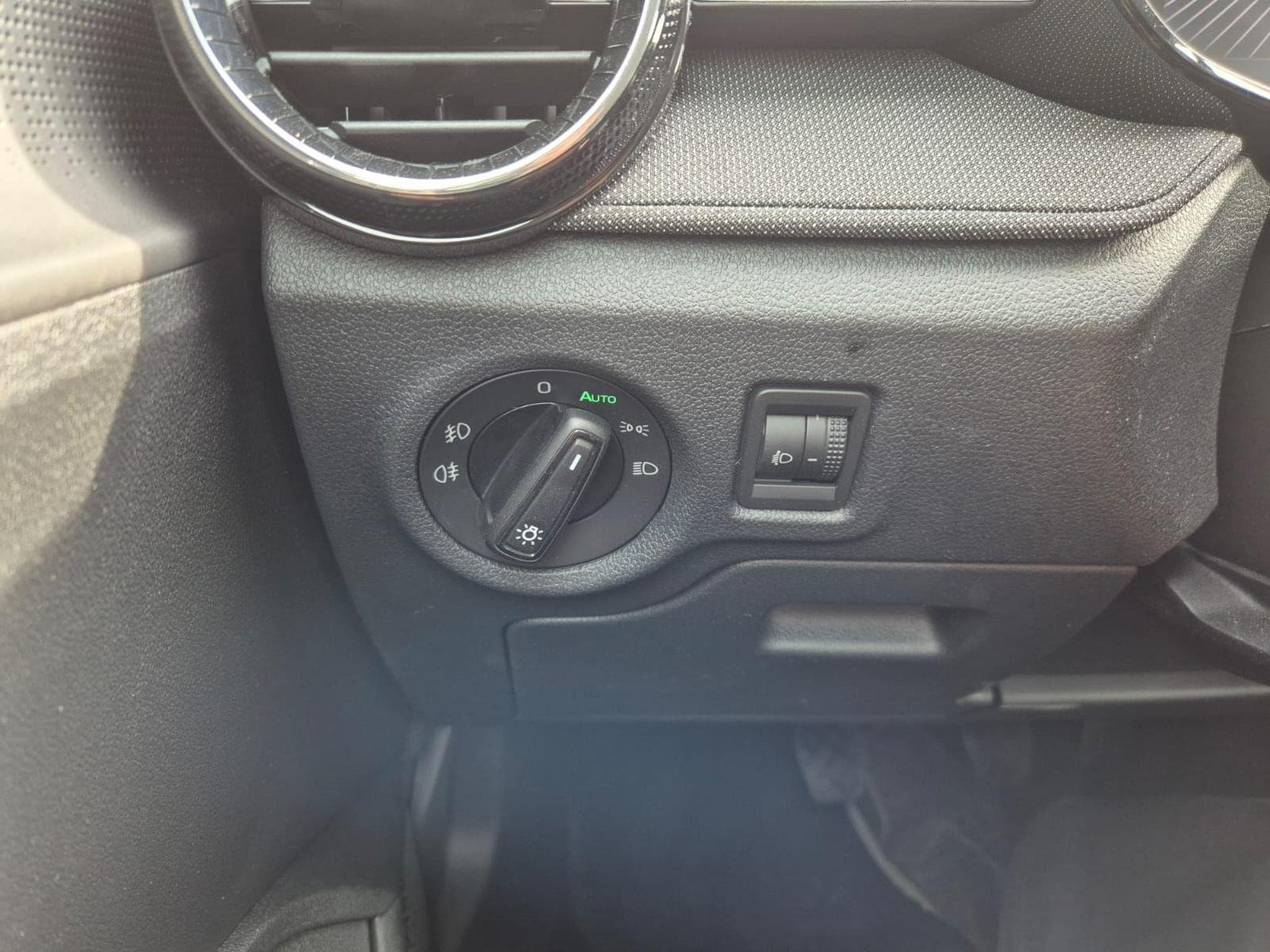 Skoda Fabia 1.0 TSI 95PS (2026) - Foto 14