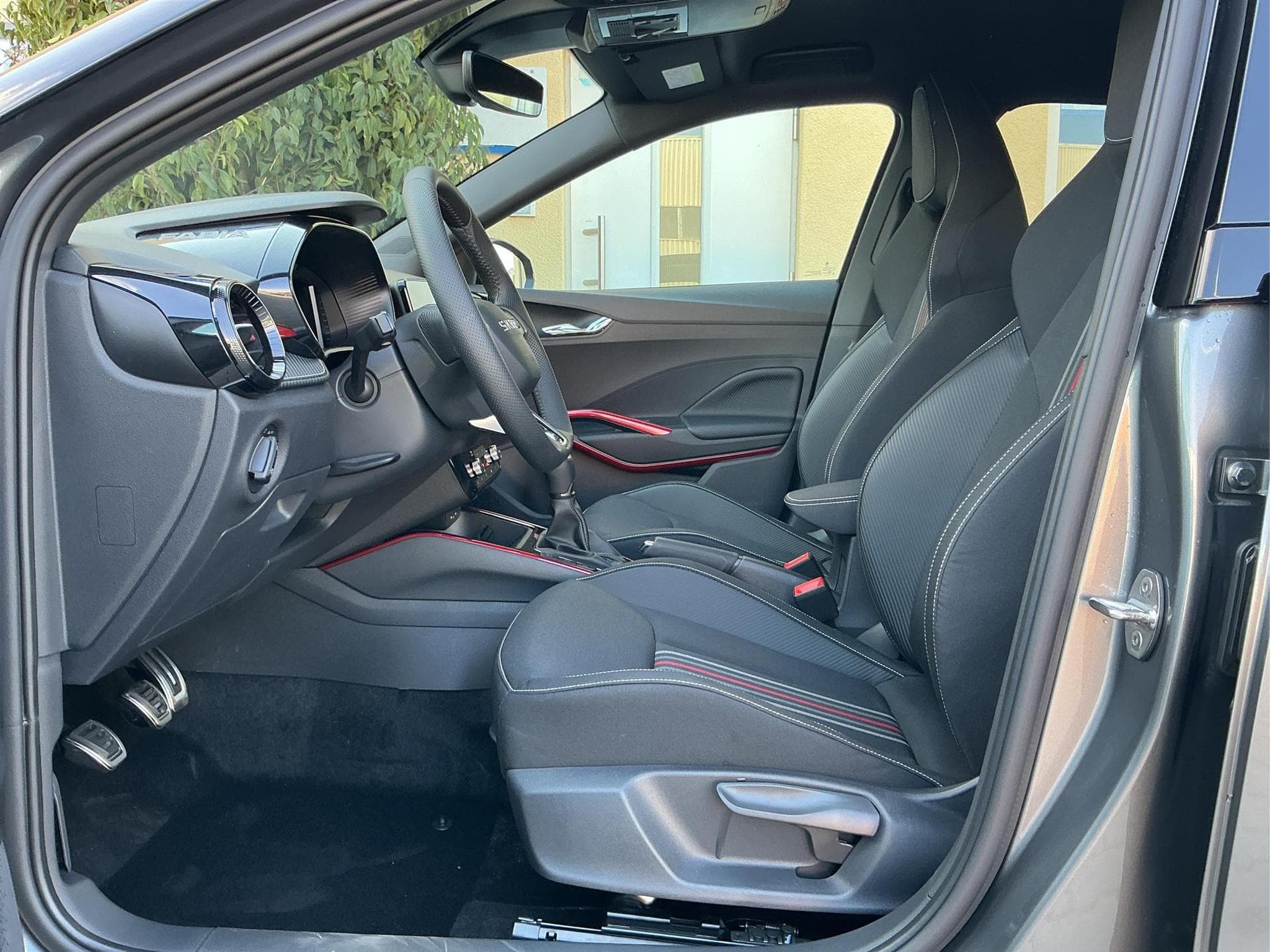 Skoda Fabia Monte Carlo (2026) - Foto 9