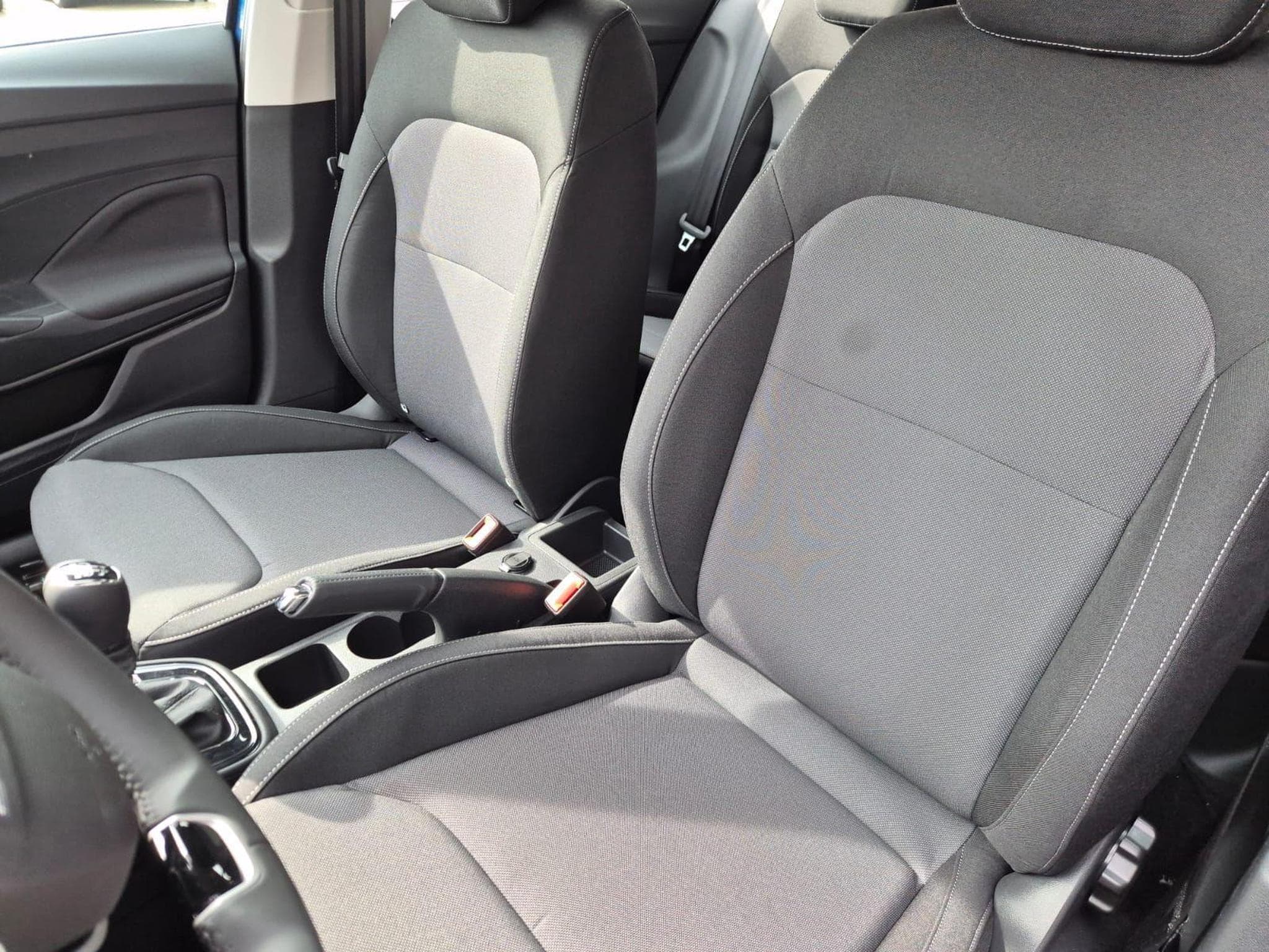 Skoda Fabia 1.0 TSI 95PS (2026) - Photo 11