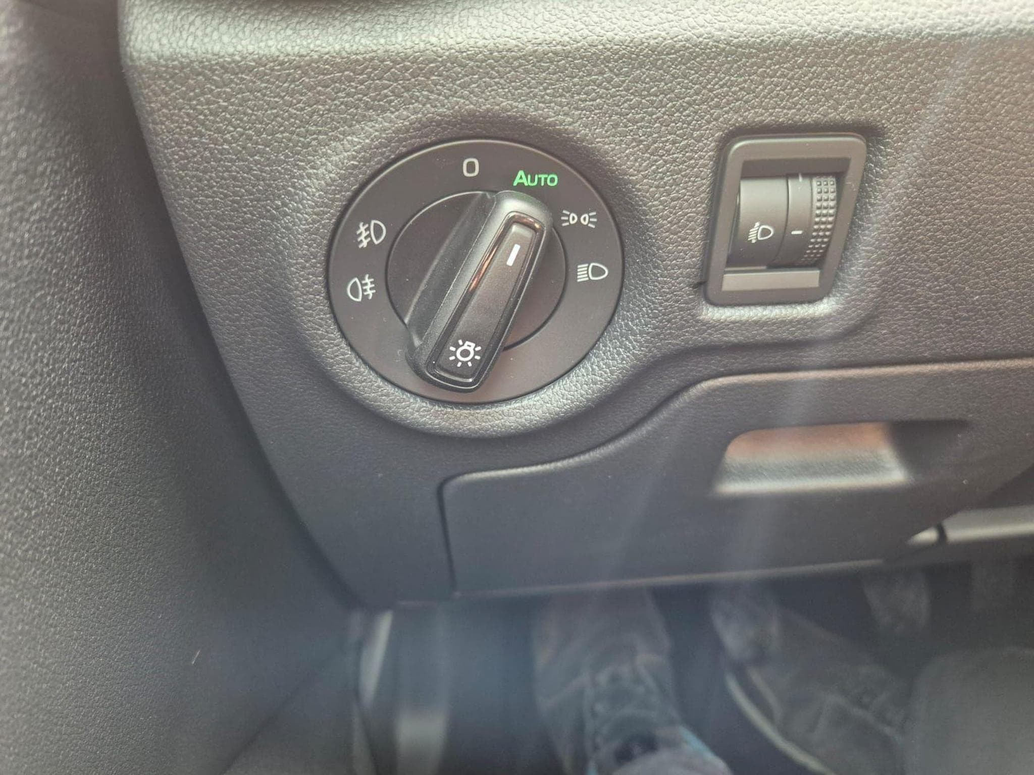 Skoda Fabia 1.0 TSI 95PS (2026) - Photo 14