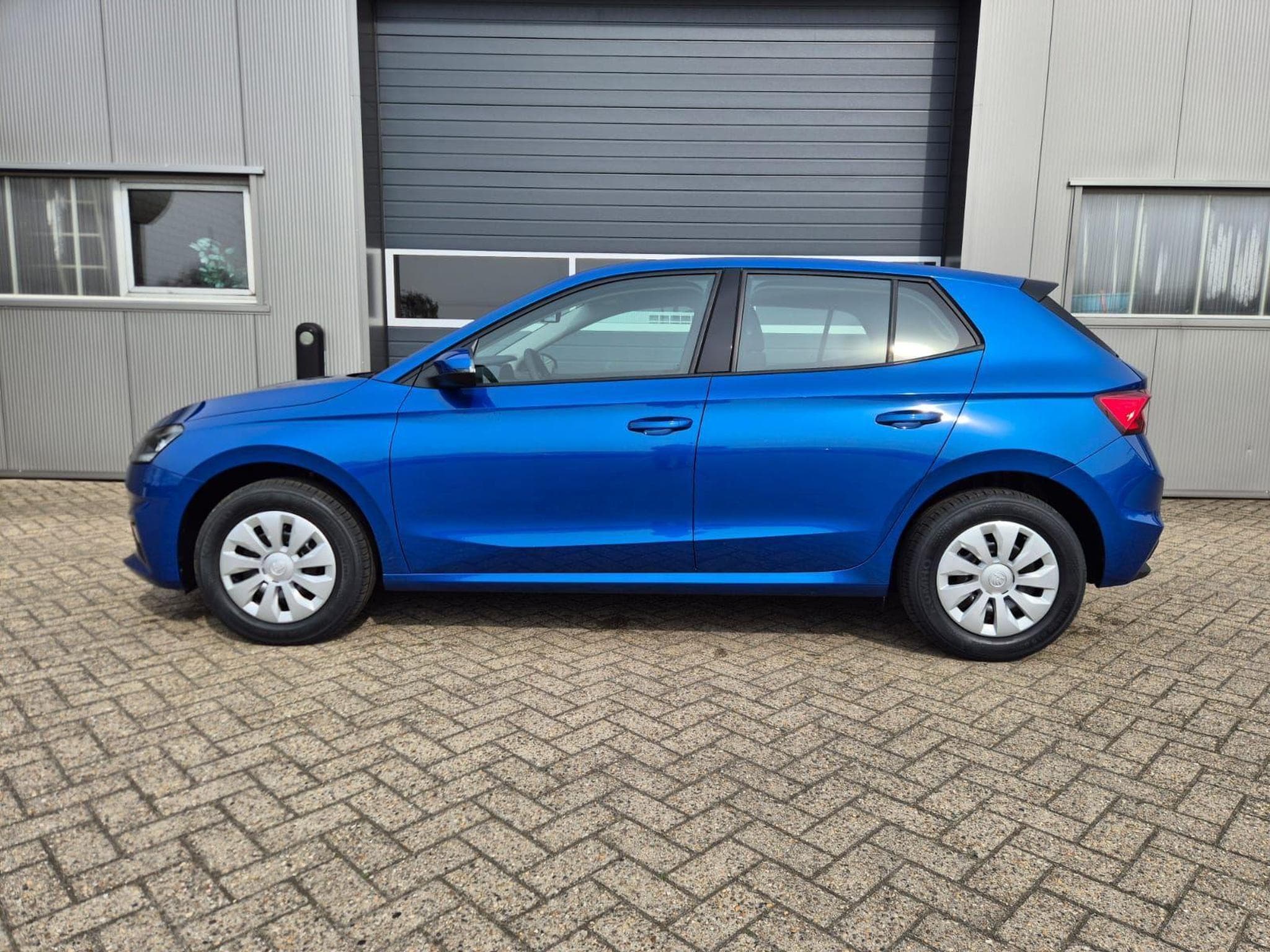 Skoda Fabia 1.0 TSI 95PS (2026) - Photo 2