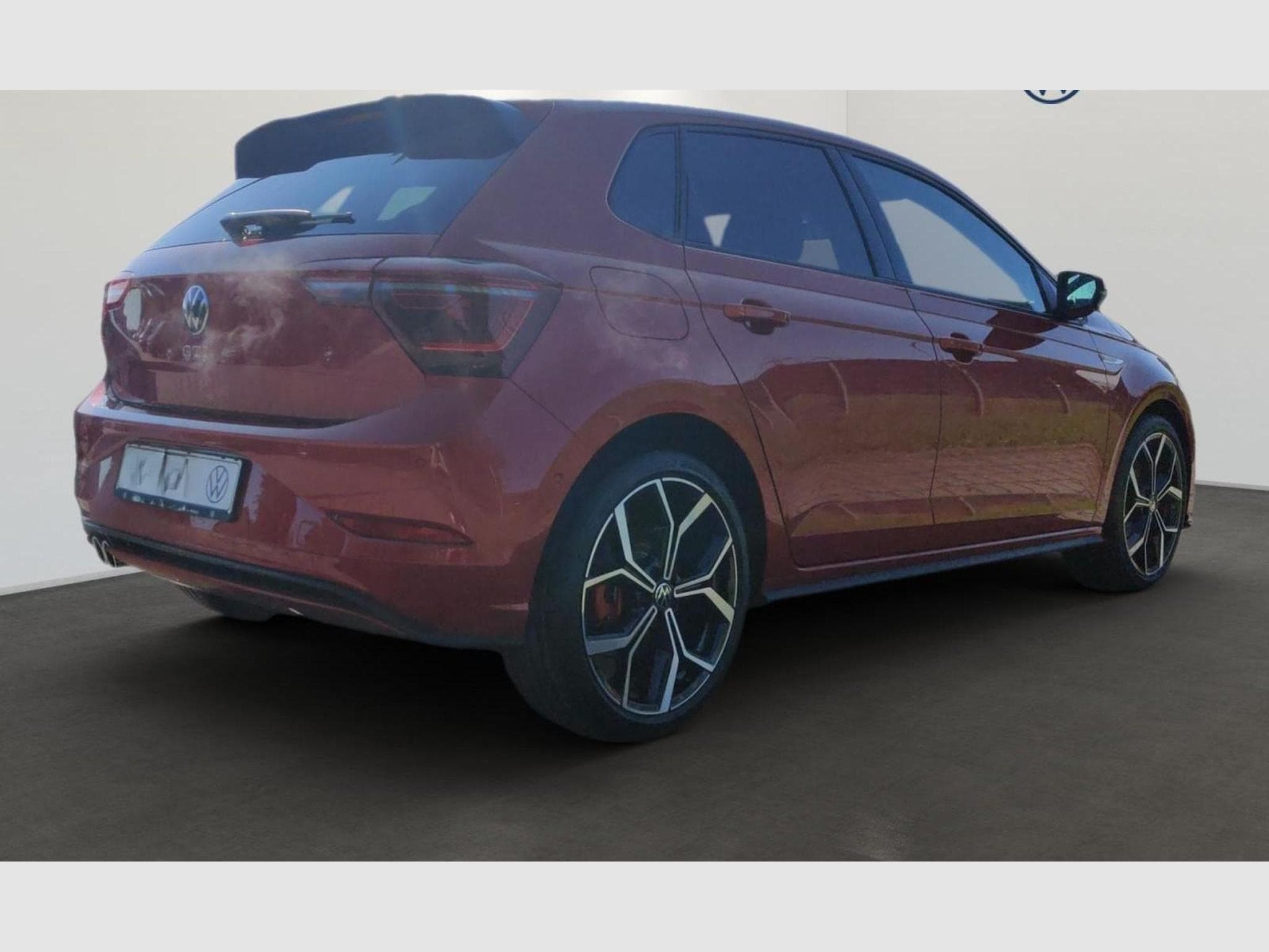 VW Polo GTI 2.0 TSI (2025) - Photo 3