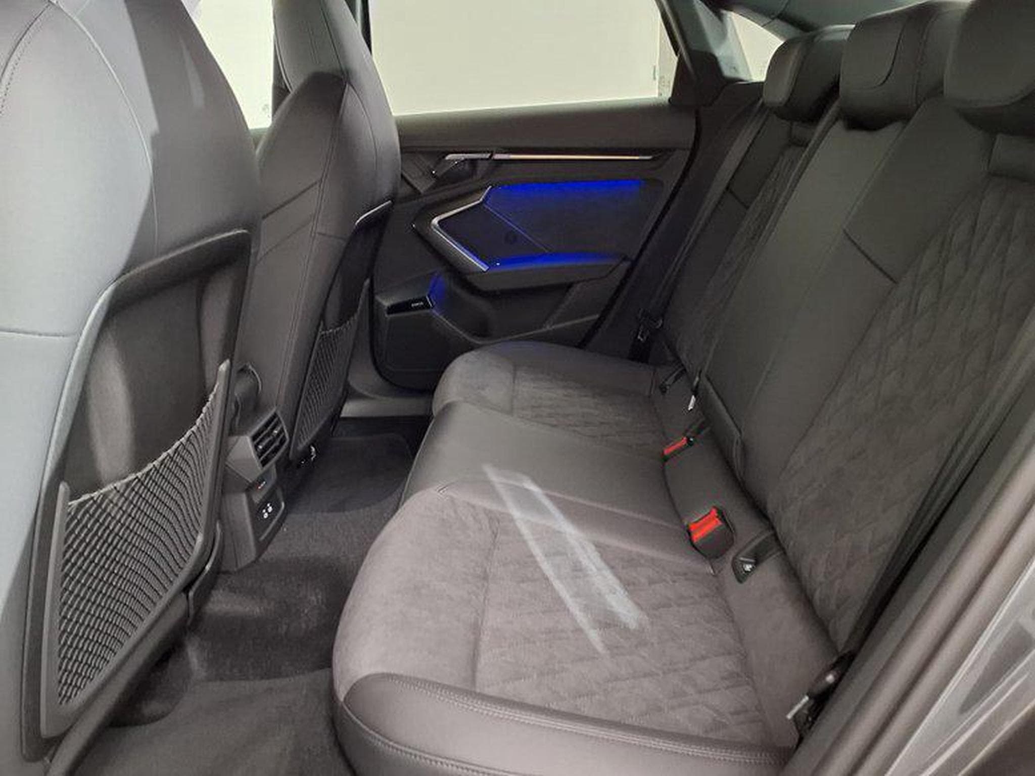 Audi RS3 2.5 TFSI 7-Gang S tronic quattro (2026) - Photo 10