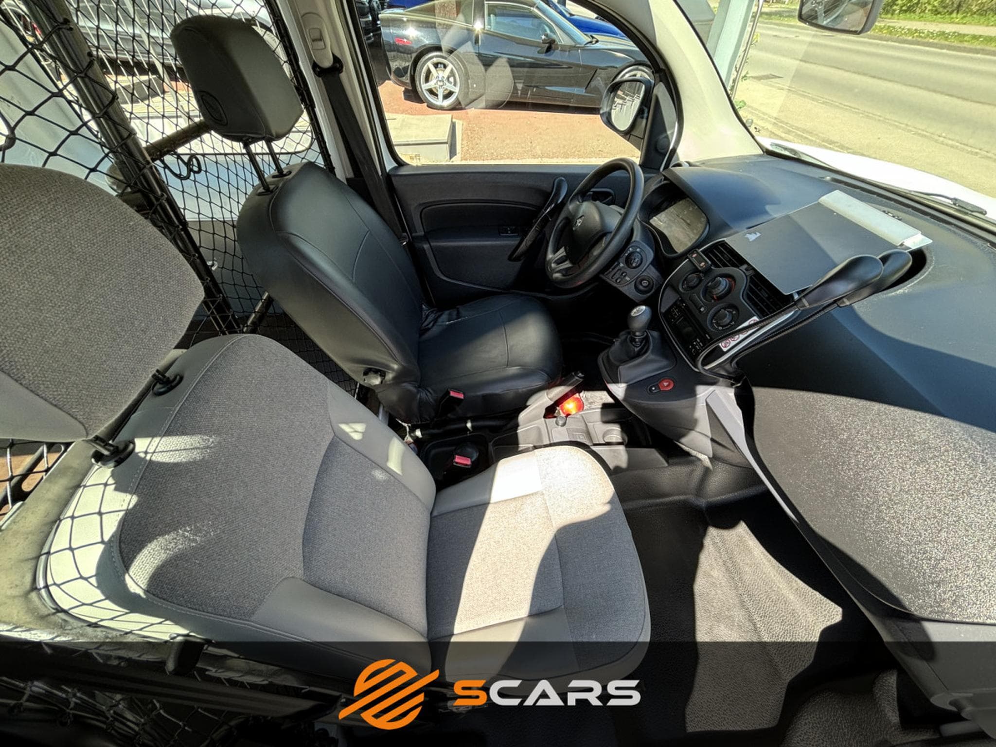 Renault Kangoo 1.5 DCI Maxi L2  95cv (2021) - Foto 13