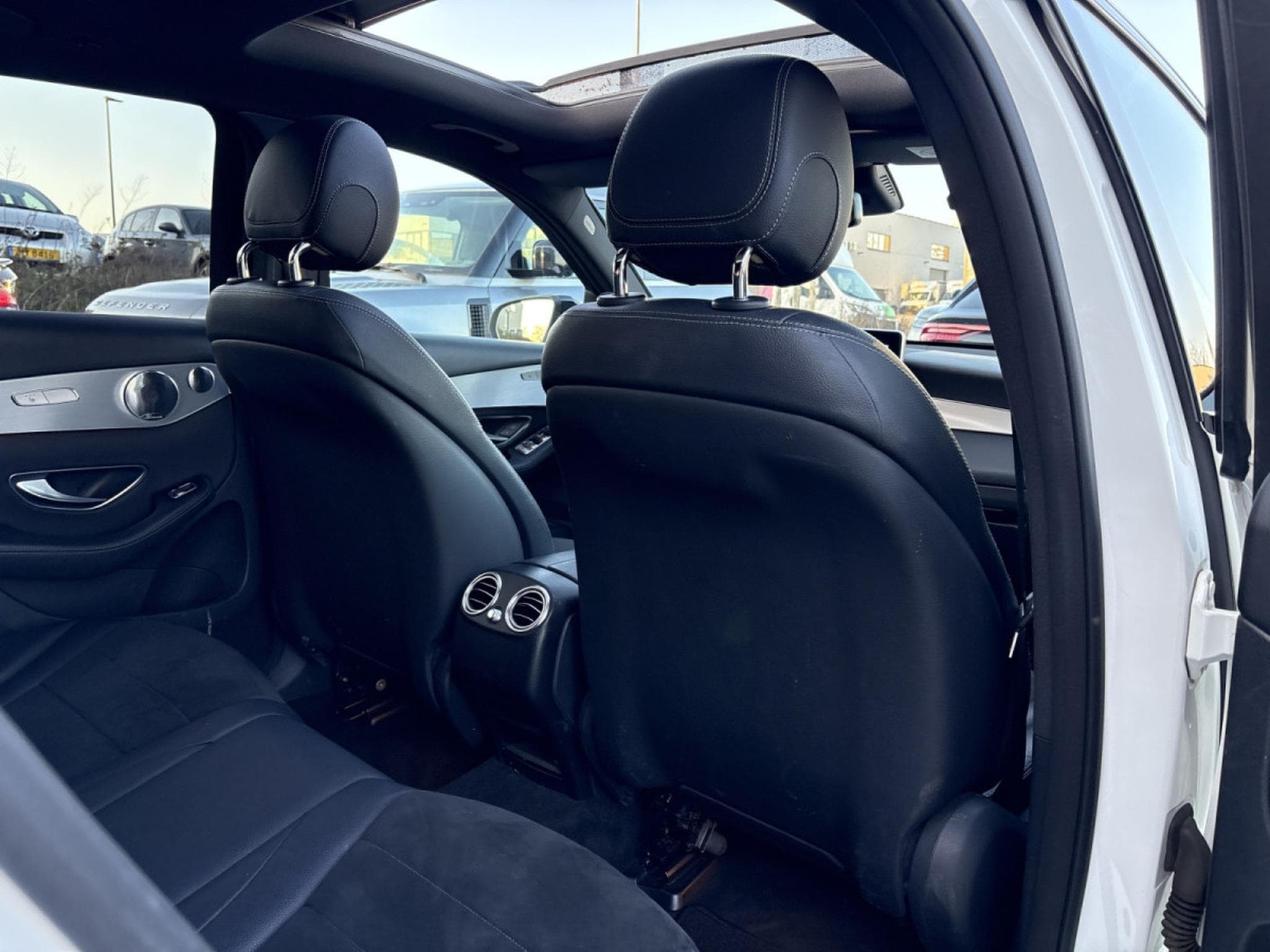 Mercedes GLC 250 250 d AMG 4Matic/PANO/360°/LED/20/AHK/BURMESTER (2016) - Photo 19