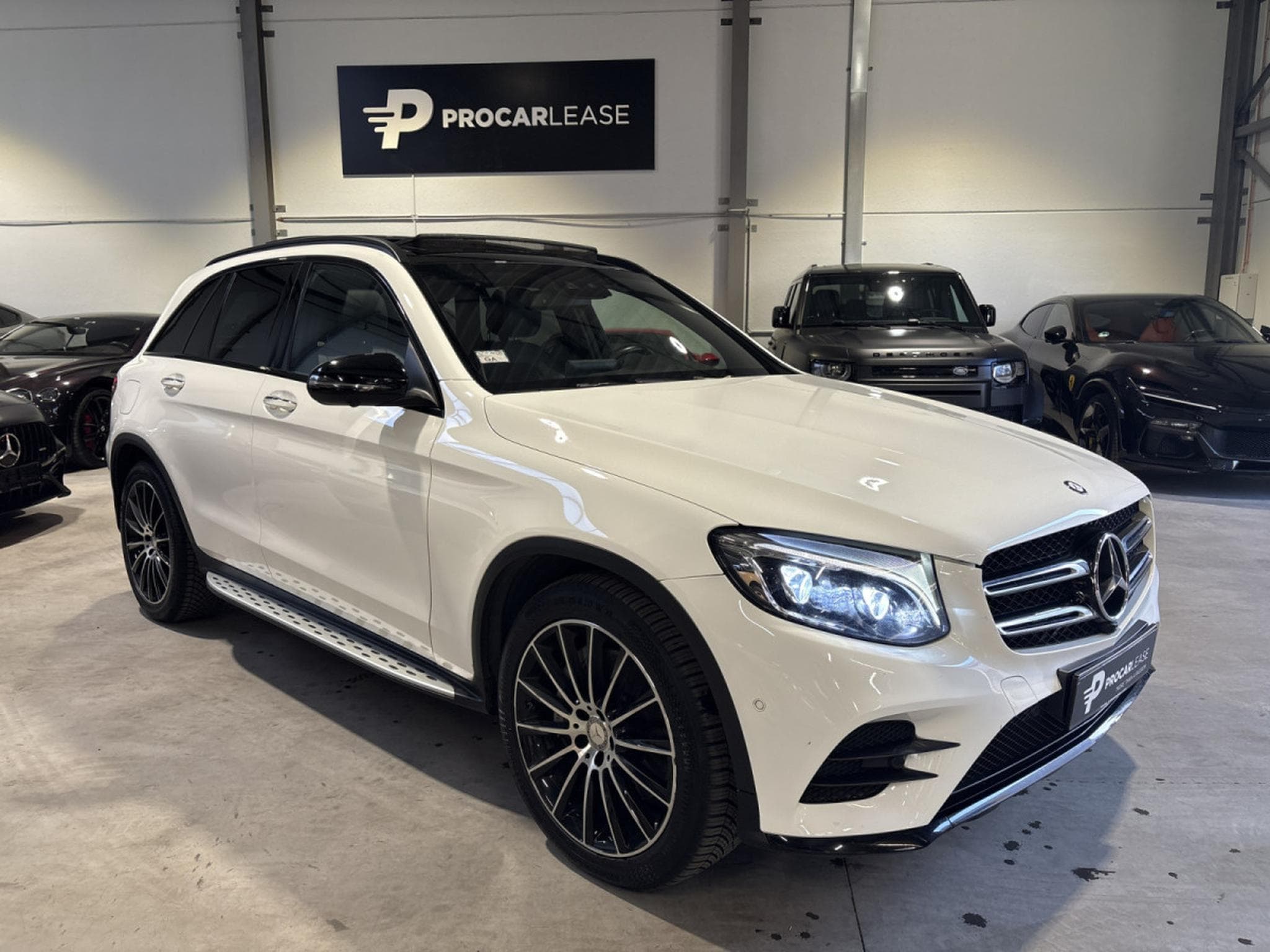 Mercedes GLC 250 250 d AMG 4Matic/PANO/360°/LED/20/AHK/BURMESTER (2016) - Photo 2