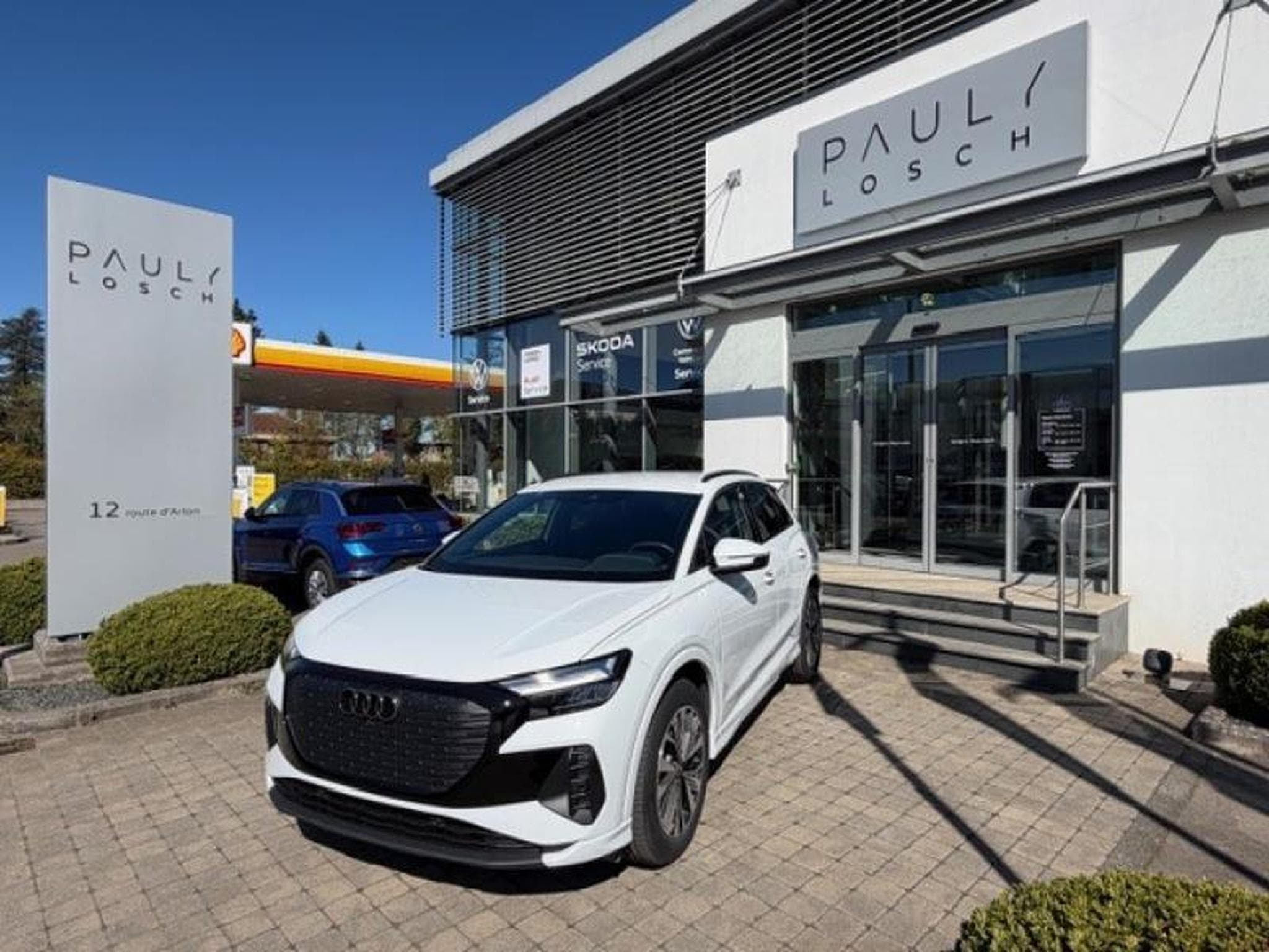 Audi Q4 e-tron 45 e-tron (2024) - Photo 4