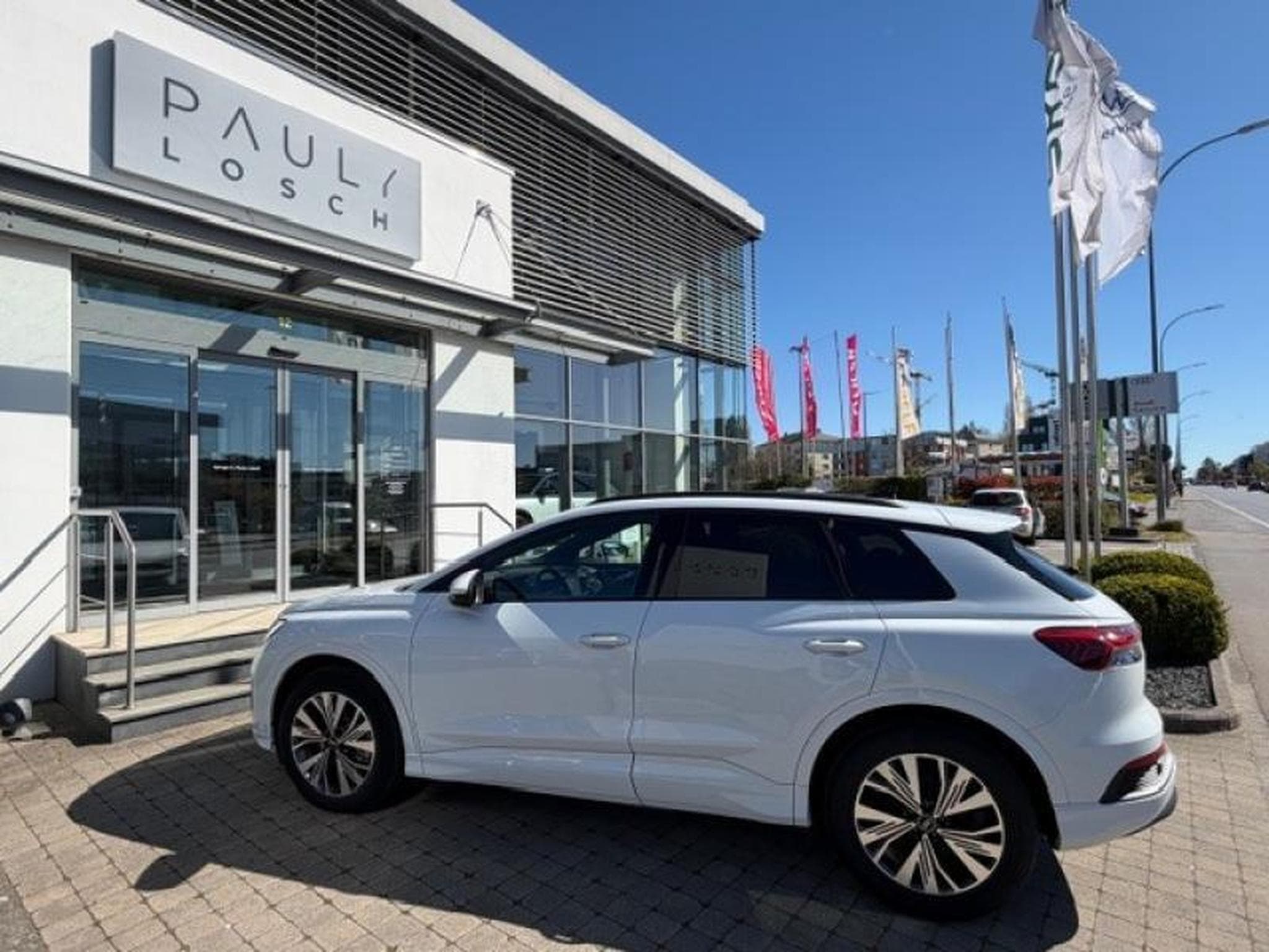 Audi Q4 e-tron 45 e-tron (2024) - Photo 7