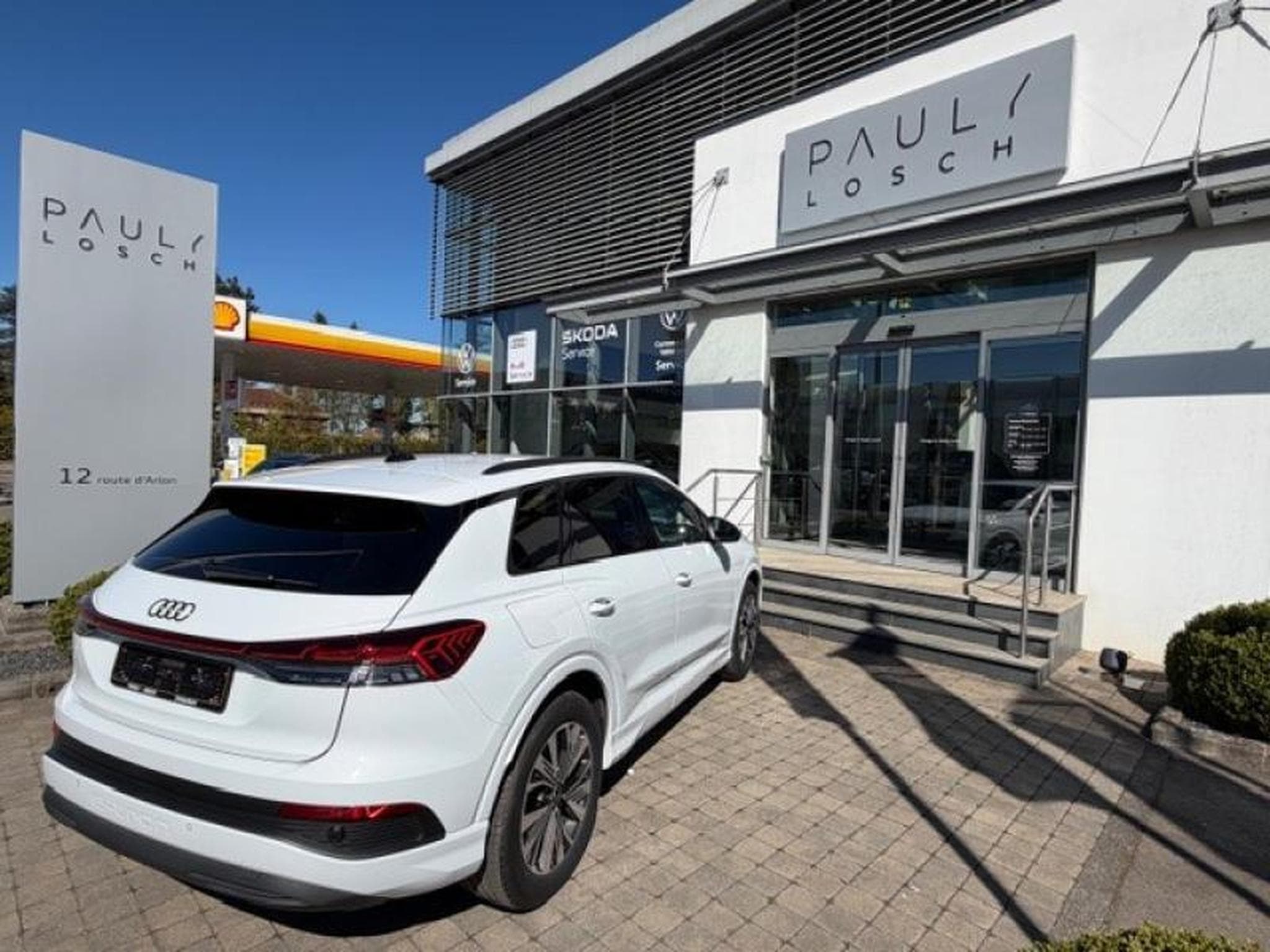 Audi Q4 e-tron 45 e-tron (2024) - Photo 9