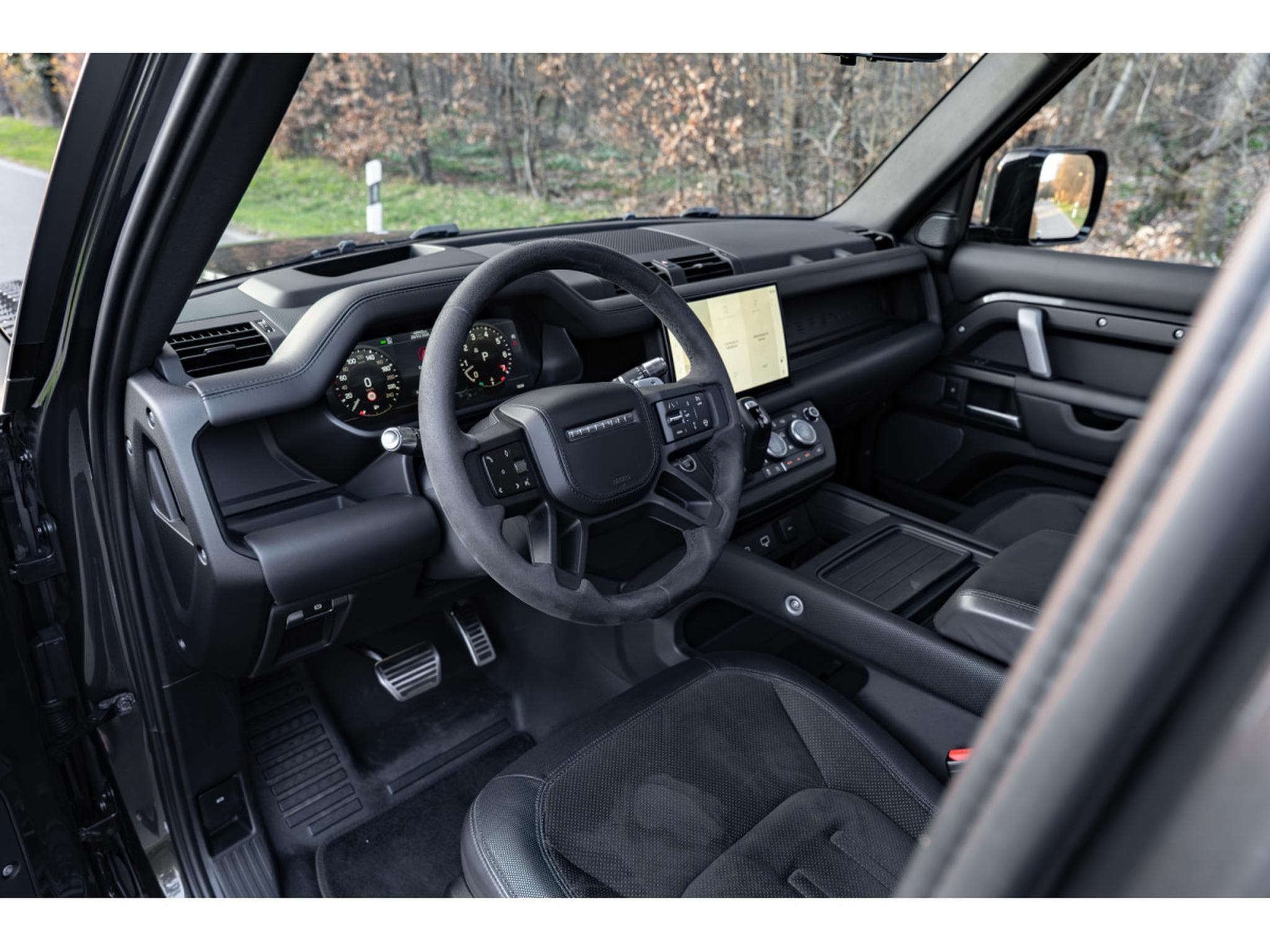 Land-Rover Defender L663 20MY - Meridian Surround - Toit panoramique - Caméra 36 (2022) - Photo 6