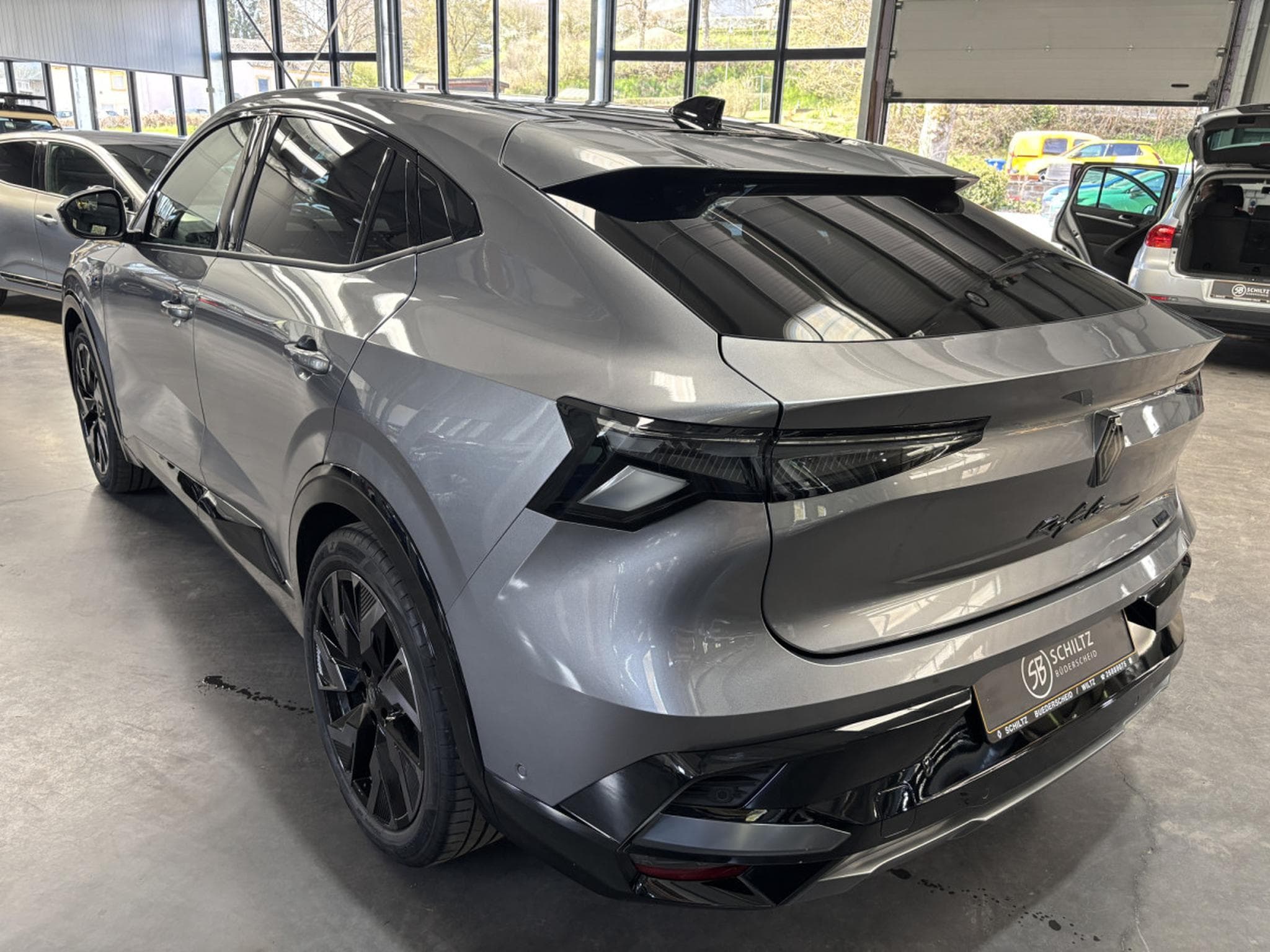 Renault Rafale Esprit Alpine 200 Full Hybrid 4 Control (2025) - Photo 5