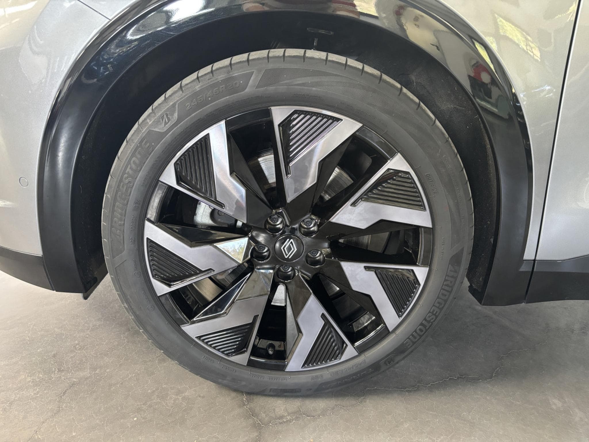 Renault Rafale Esprit Alpine 200 Full Hybrid 4 Control (2025) - Photo 8