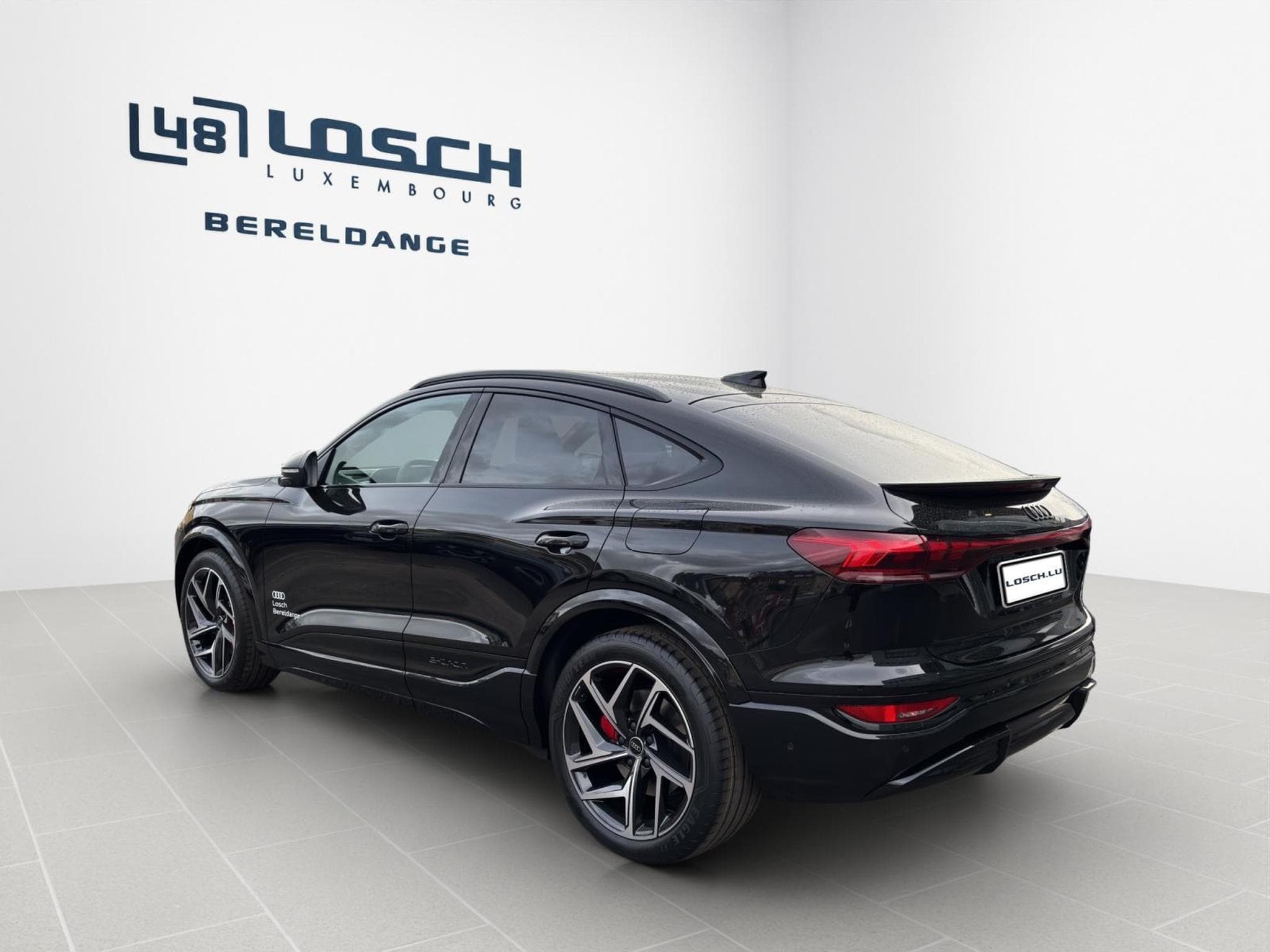 Audi SQ6 e-tron SUV (2026) - Photo 5