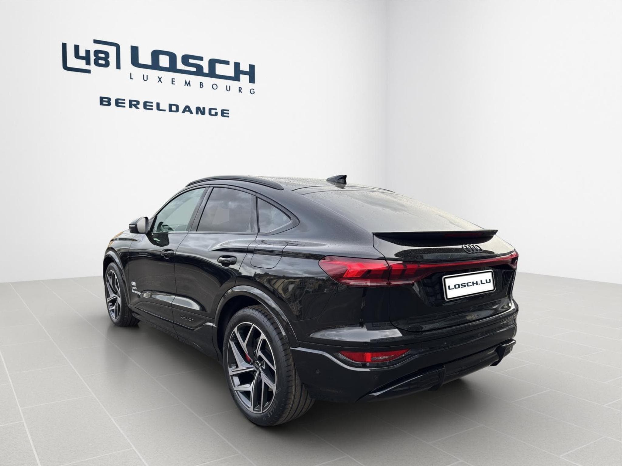 Audi SQ6 e-tron SUV (2026) - Photo 6