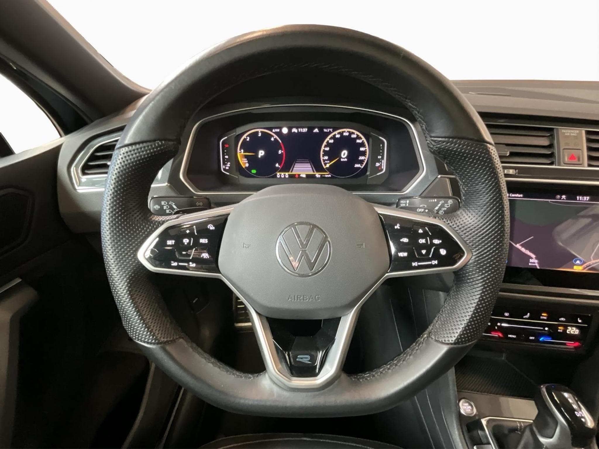 VW Tiguan R-Line+DSG+4M+Matrix-LED+Pano+AHK (2022) - Photo 10
