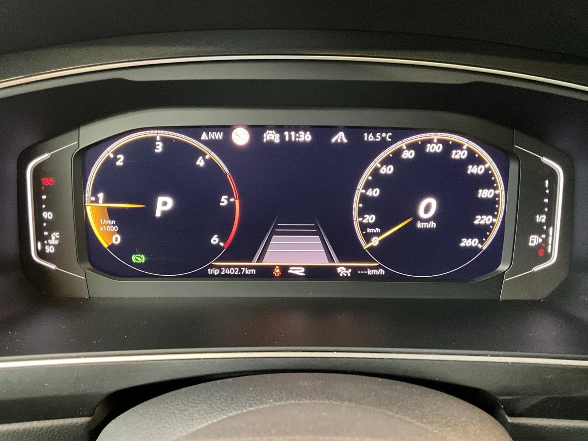 VW Tiguan R-Line+DSG+4M+Matrix-LED+Pano+AHK (2022) - Photo 11