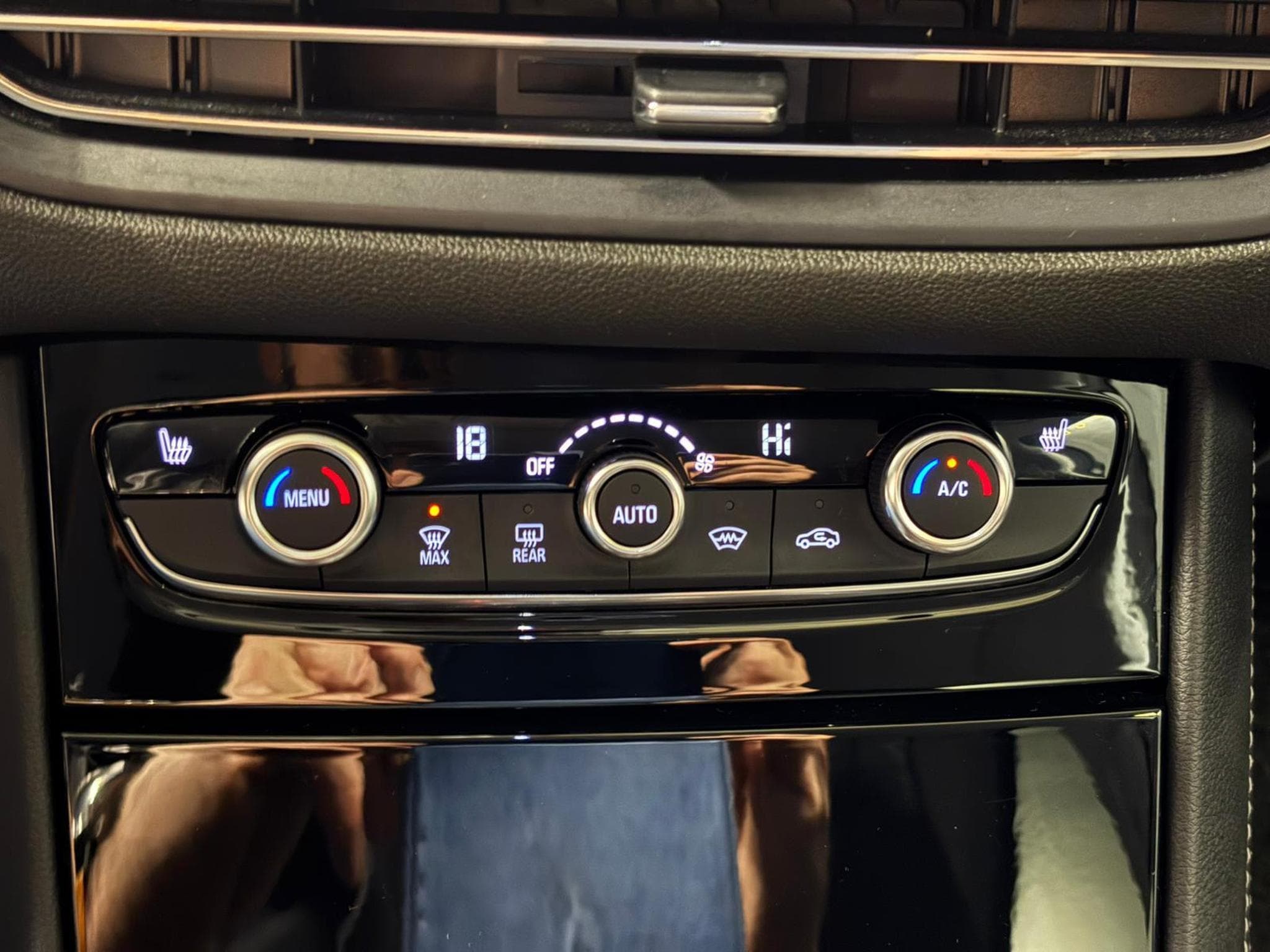 Opel Grandland ULTIMATE 1.5 DIESEL 130 EAT8 (2024) - Photo 13