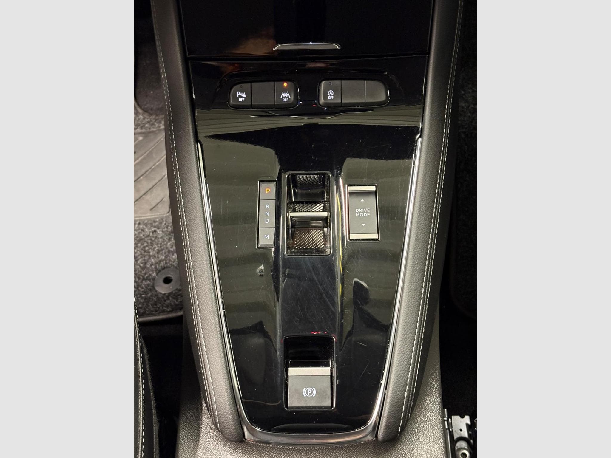 Opel Grandland ULTIMATE 1.5 DIESEL 130 EAT8 (2024) - Photo 15