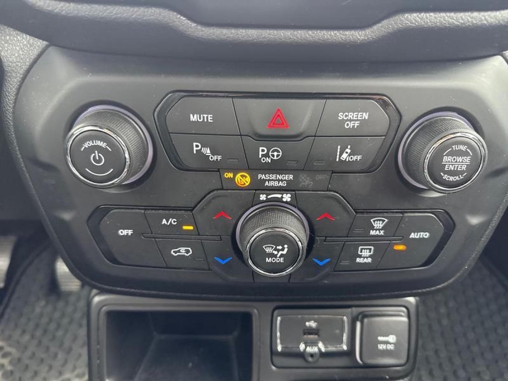 Jeep Renegade 1.6 (2021) - Photo 10