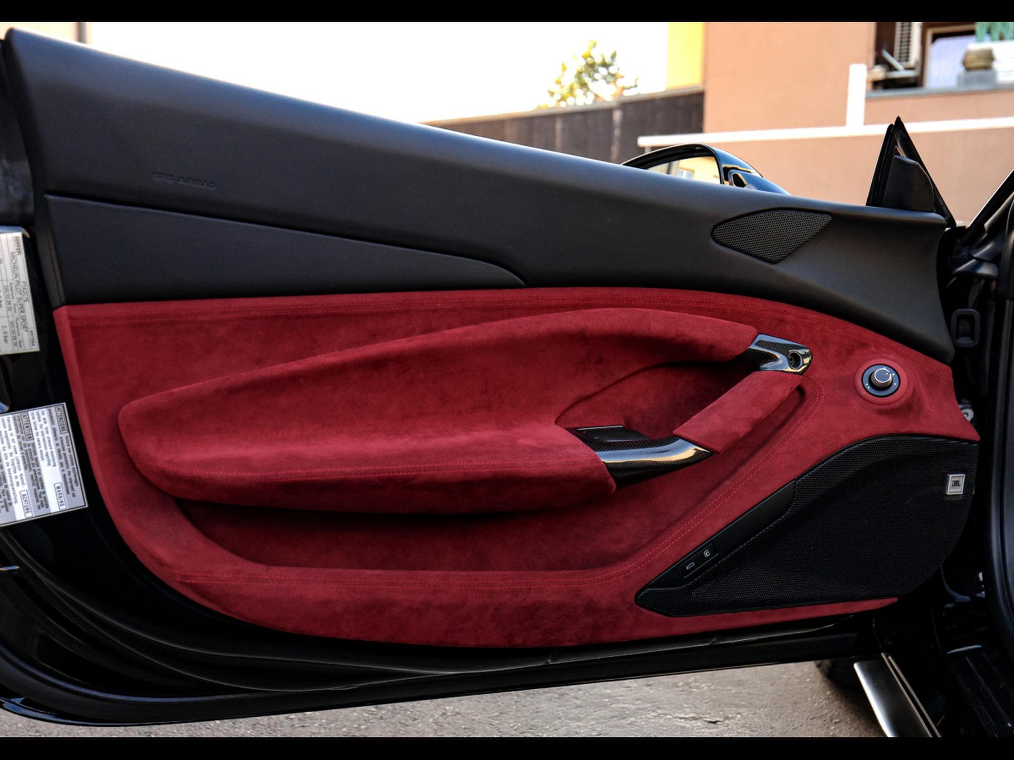 Ferrari F8 Spider 3.9 V8 (720 CH) - NERO B/B 1250 (4-LAYER PAINT EXTRAR (2023) - Foto 10