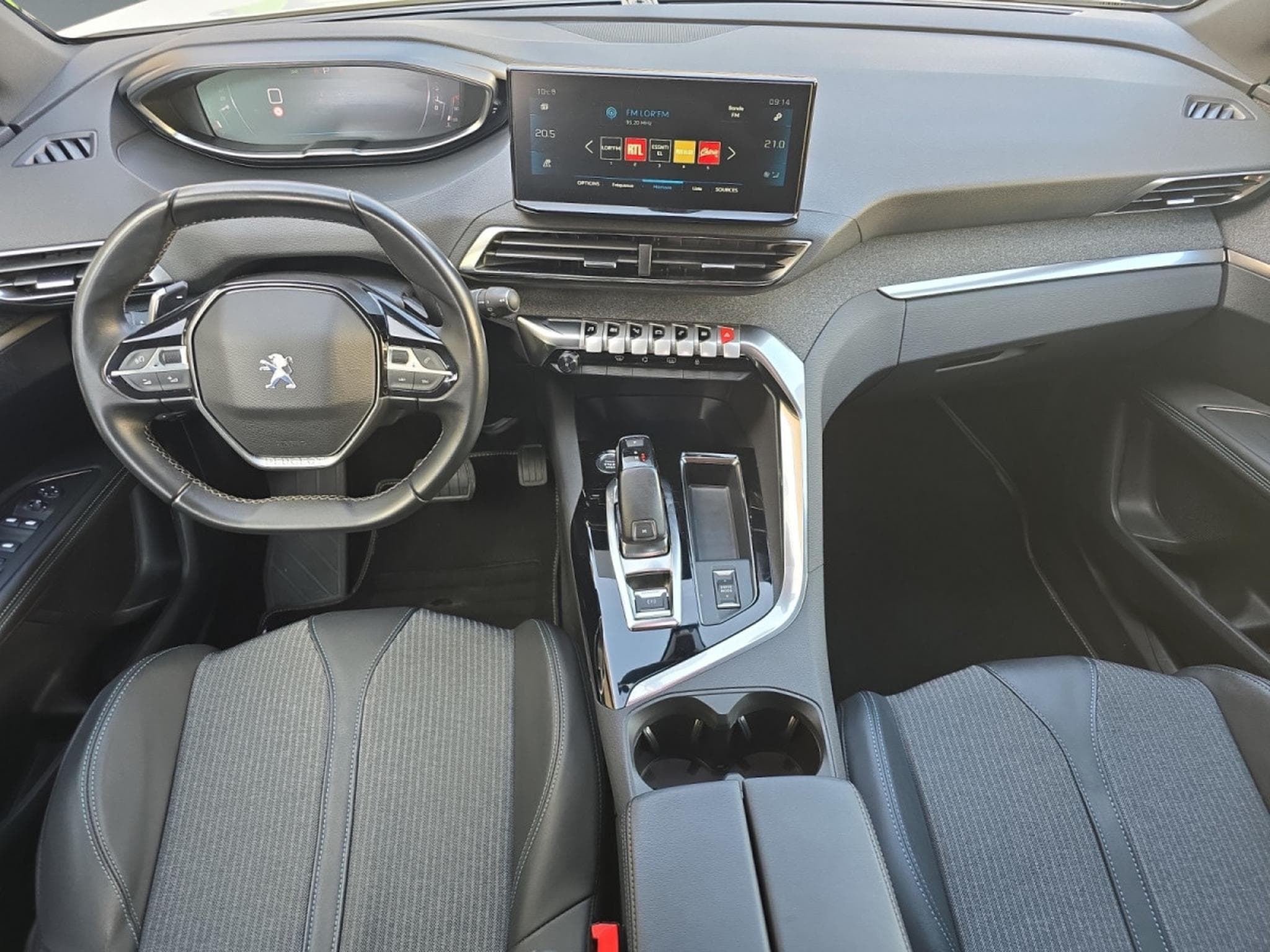 Peugeot 3008 1.2 PureTech GT (EU6.4) (2023) - Photo 10