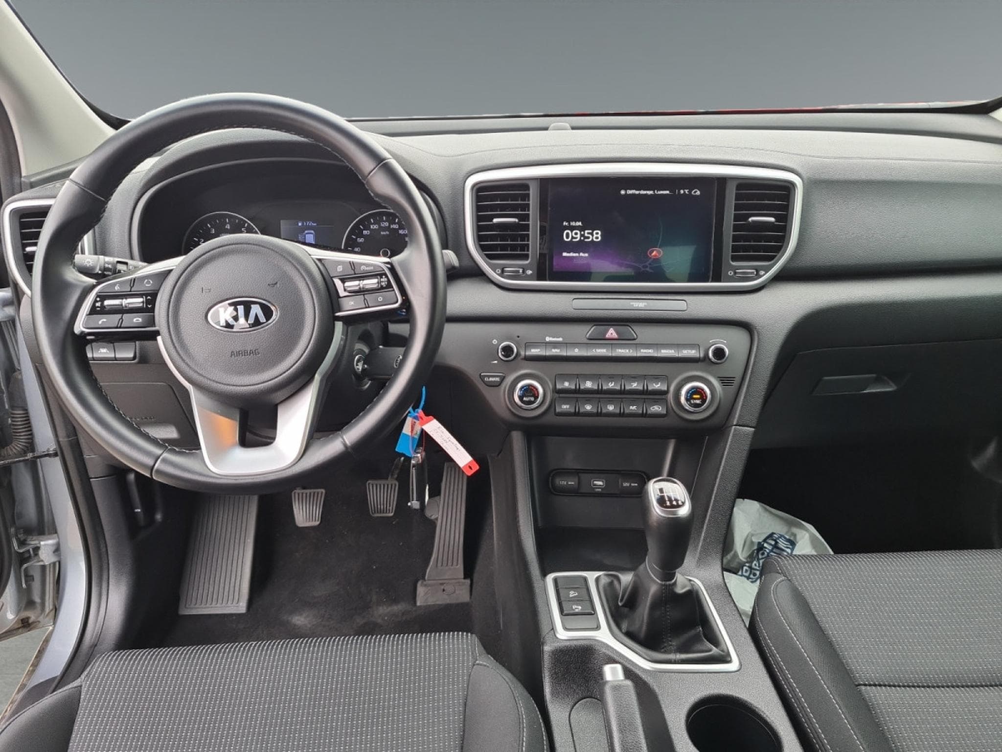 Kia Sportage More 1.6T ISG (2020) - Photo 12