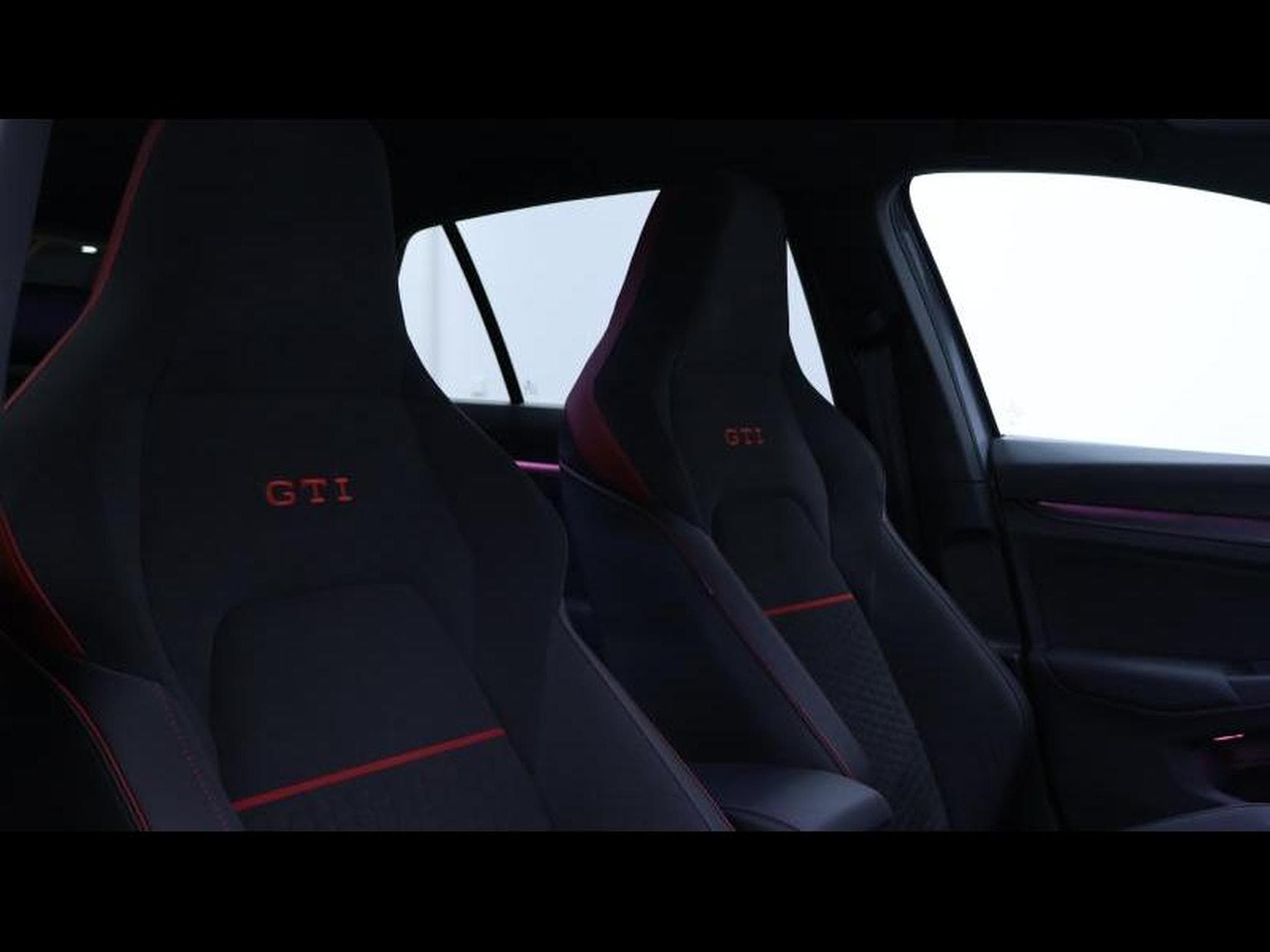 VW Golf 8 Clubsport DSG7 (2023) - Photo 11