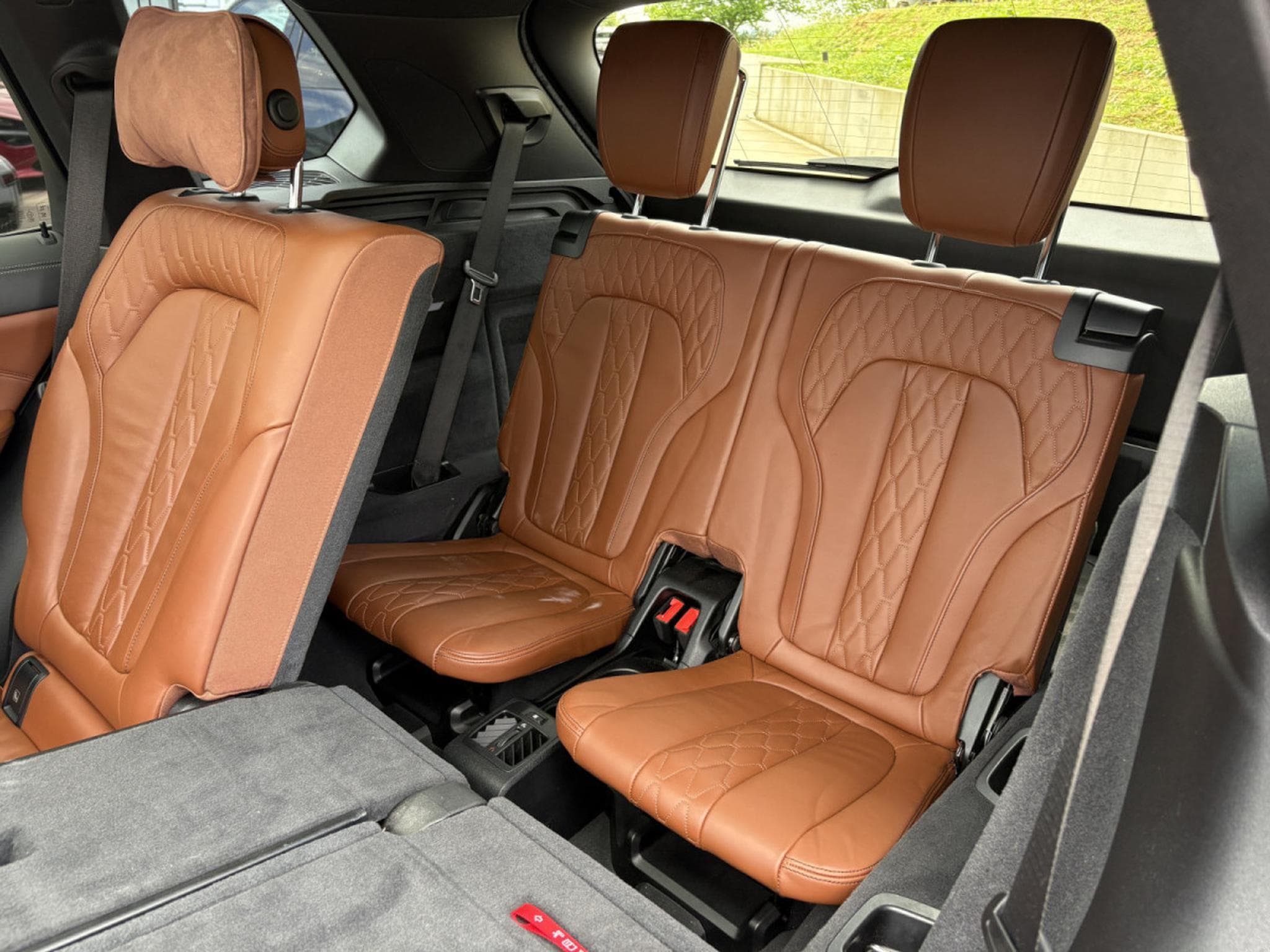 BMW X5M 50 7-SITZE /PANO/ AHK/LUFT/22/Harman-Kardon/360°/VOLL (2019) - Photo 24