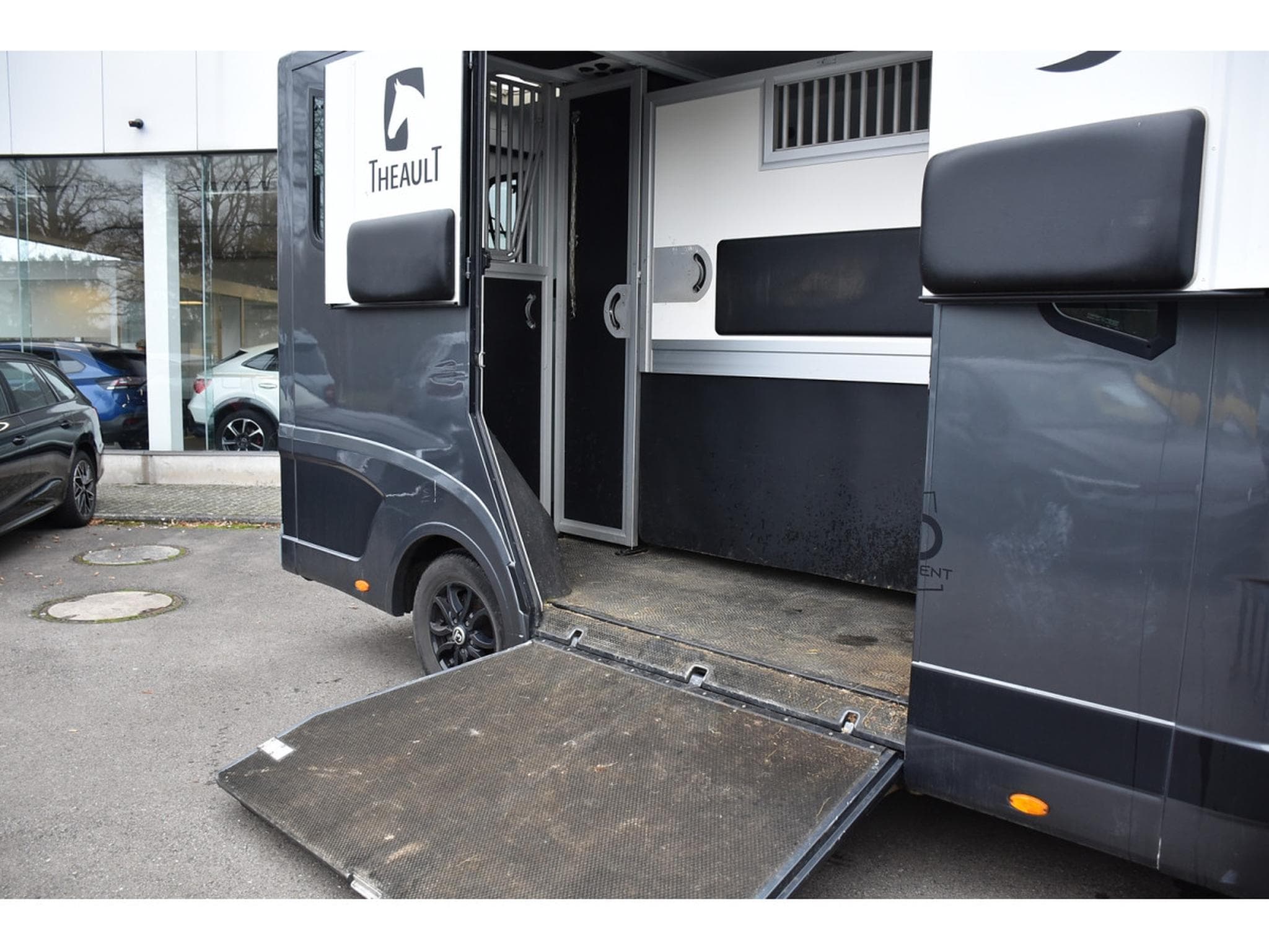 Renault Master Théault 2.3 DCI 5 Pl. 1° MAIN (2020) - Foto 6