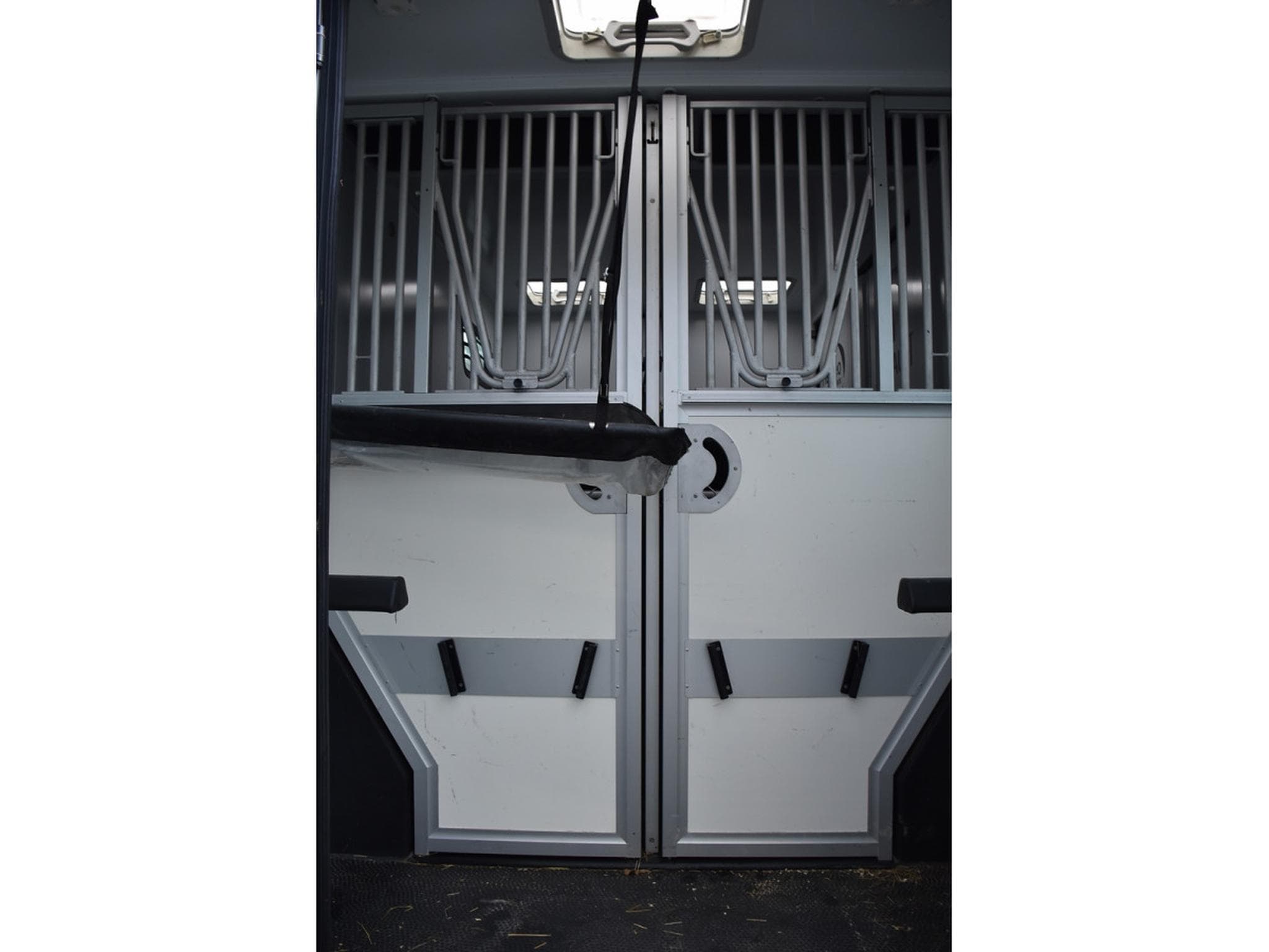 Renault Master Théault 2.3 DCI 5 Pl. 1° MAIN (2020) - Foto 8