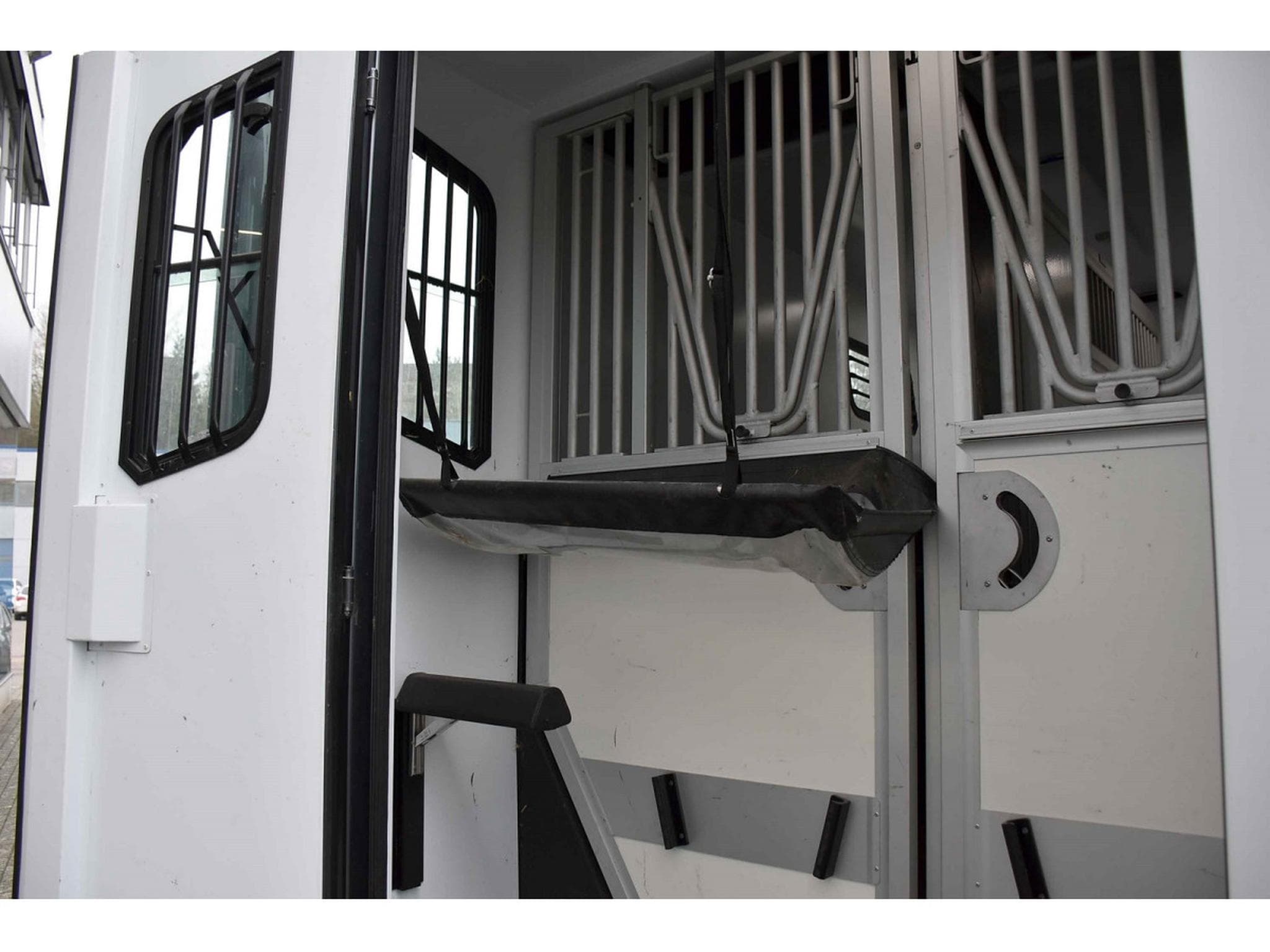 Renault Master Théault 2.3 DCI 5 Pl. 1° MAIN (2020) - Foto 9