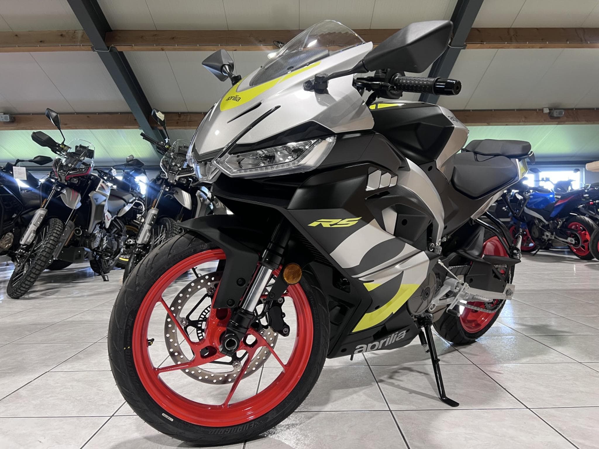 Aprilia RS 457 (2026) - Foto 2