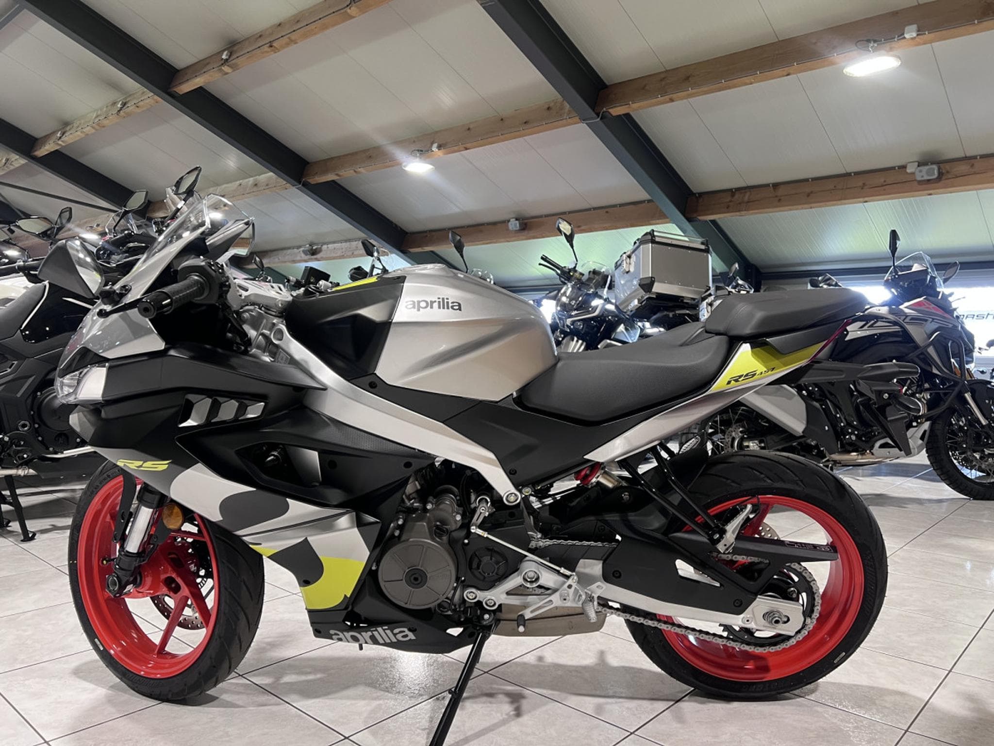 Aprilia RS 457 (2026) - Foto 4