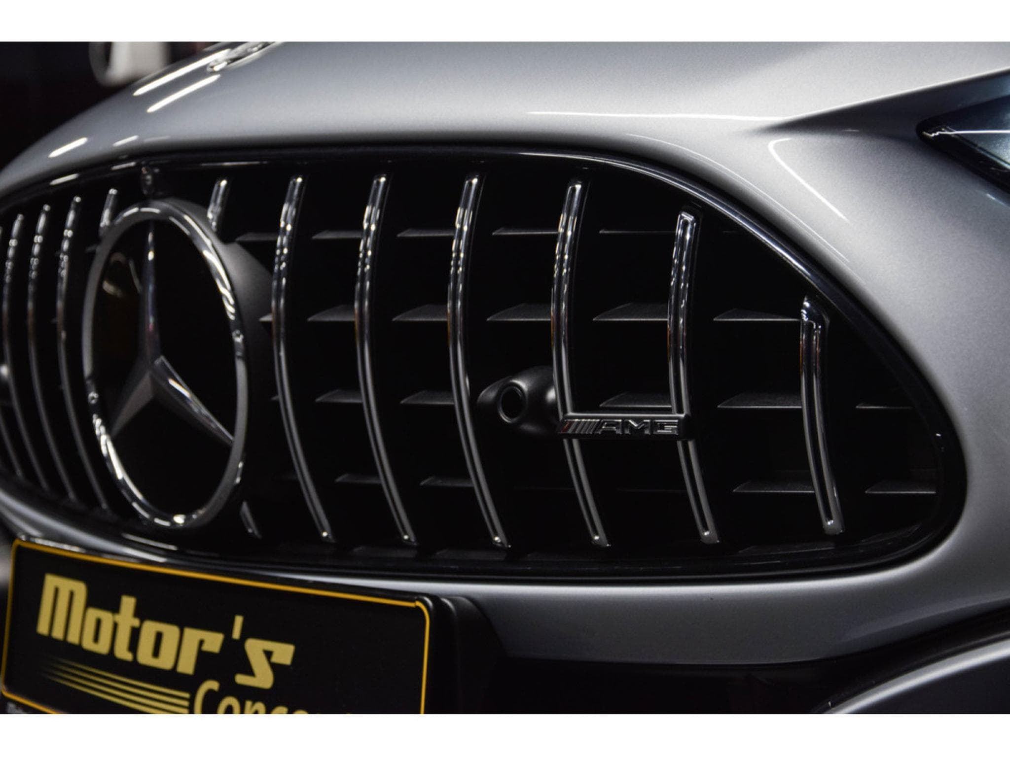 Mercedes SL 63 AMG 4 MATIC + (2023) - Photo 21