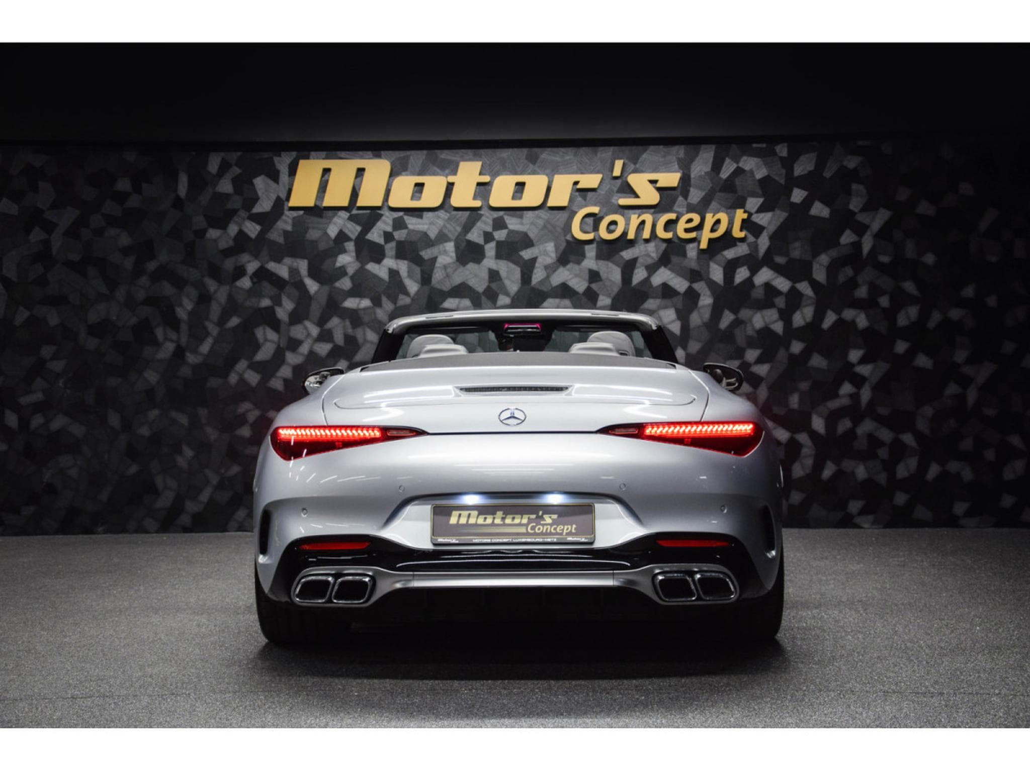 Mercedes SL 63 AMG 4 MATIC + (2023) - Photo 5