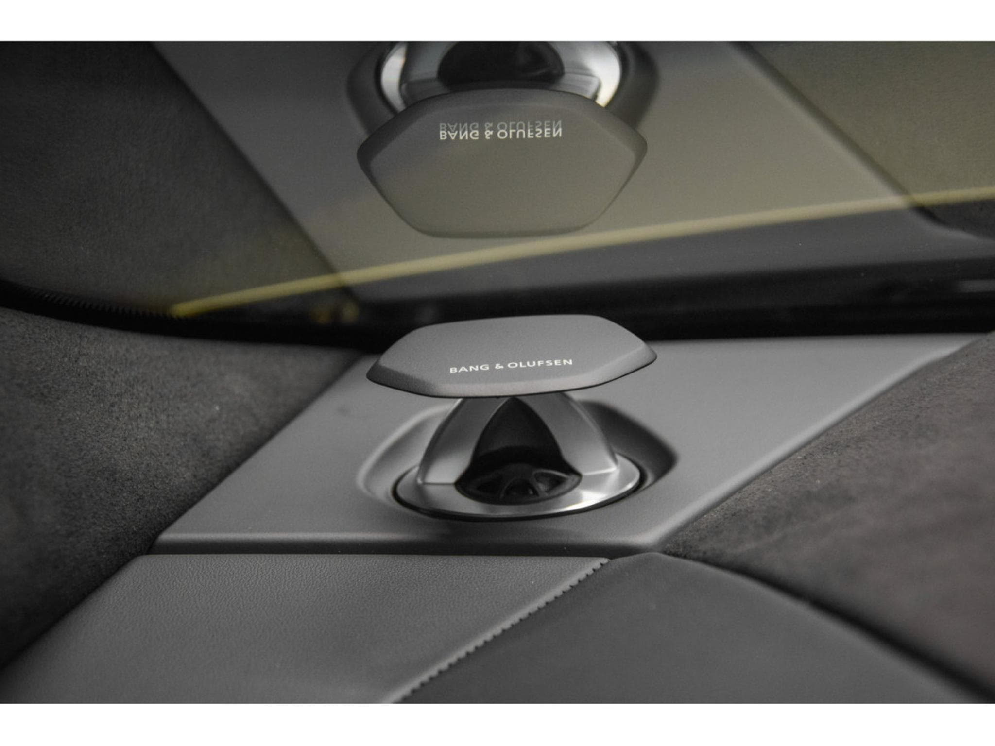 Lamborghini Urus SE - MATTE VERDE GEA - AD PERSONAM (2026) - Photo 16