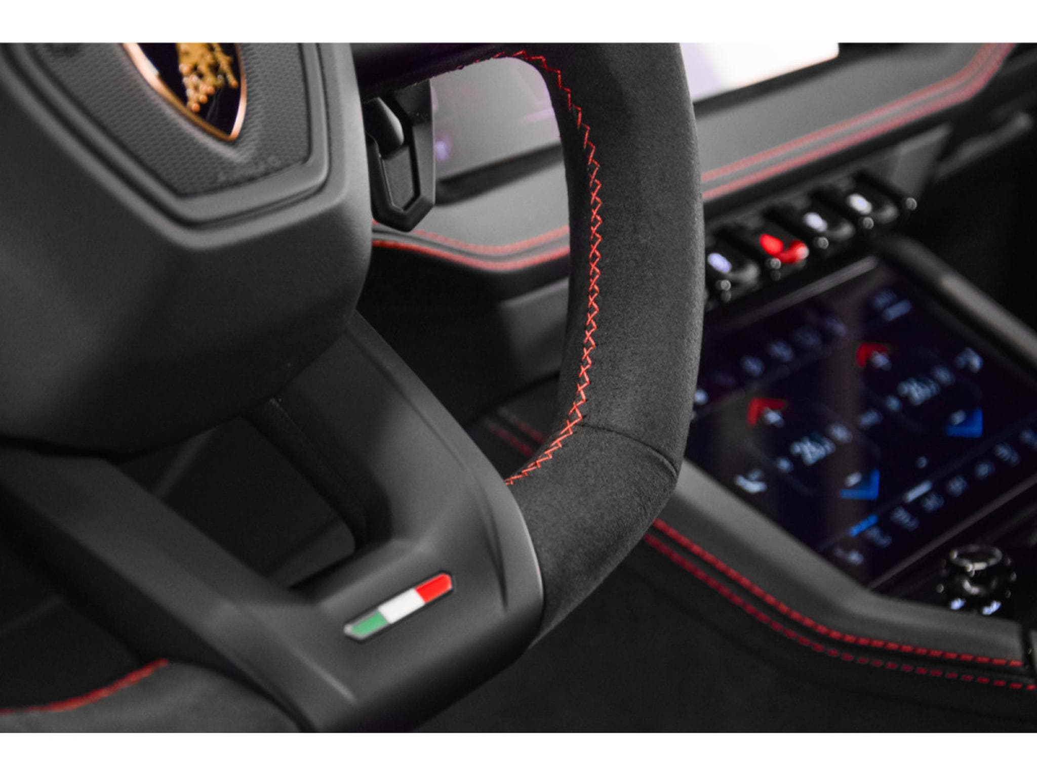 Lamborghini Urus SE - MATTE VERDE GEA - AD PERSONAM (2026) - Photo 28