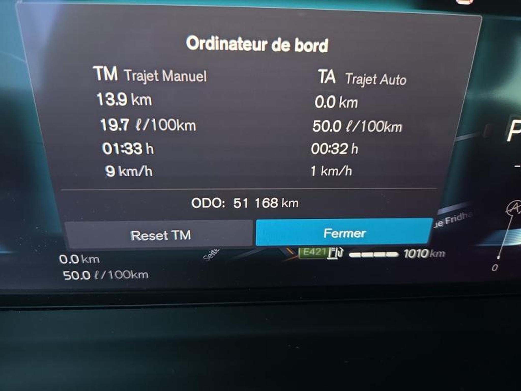 Volvo XC40 B3 Core / Essence (2023) - Foto 18