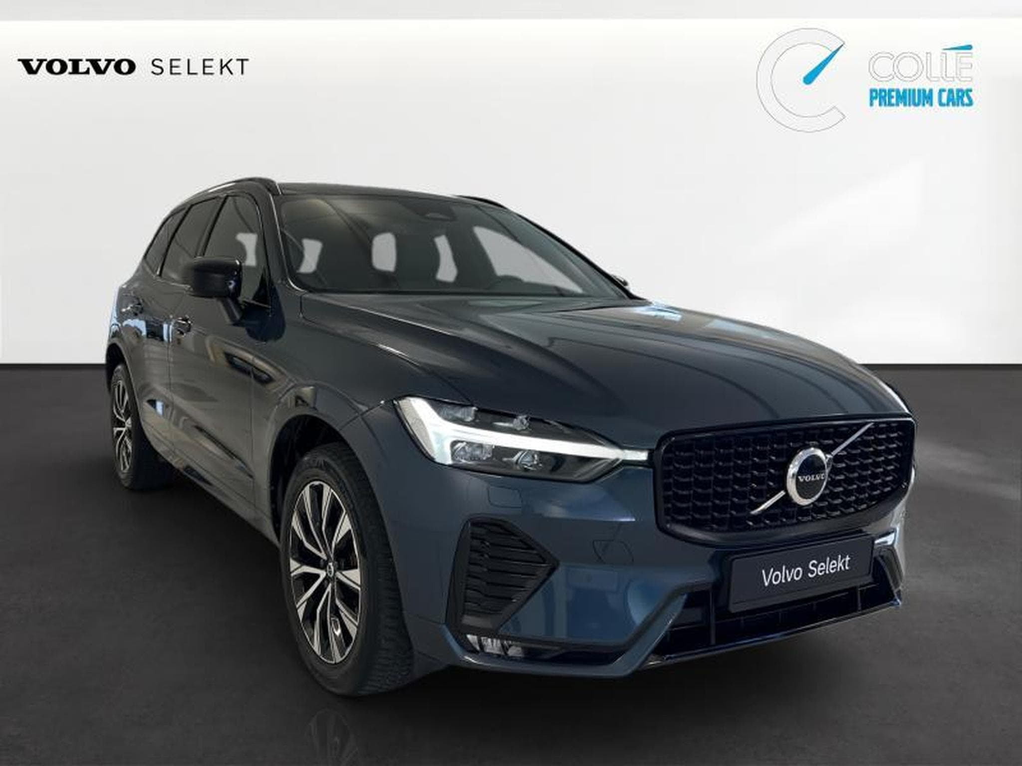Volvo XC60 Plus Dark (2023) - Photo 3
