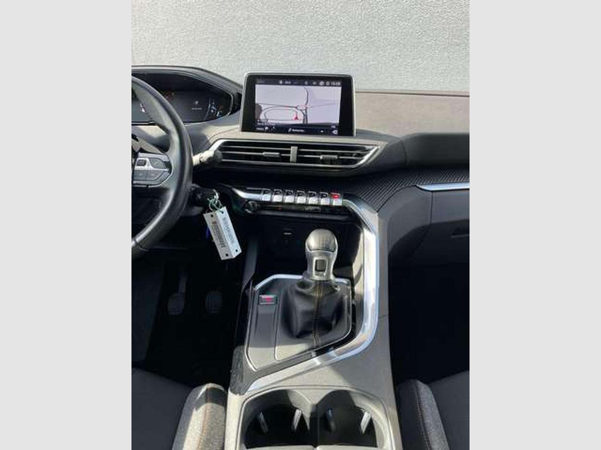 Peugeot 3008 3008 1.5 BlueHDi Active (2020) - Foto 10