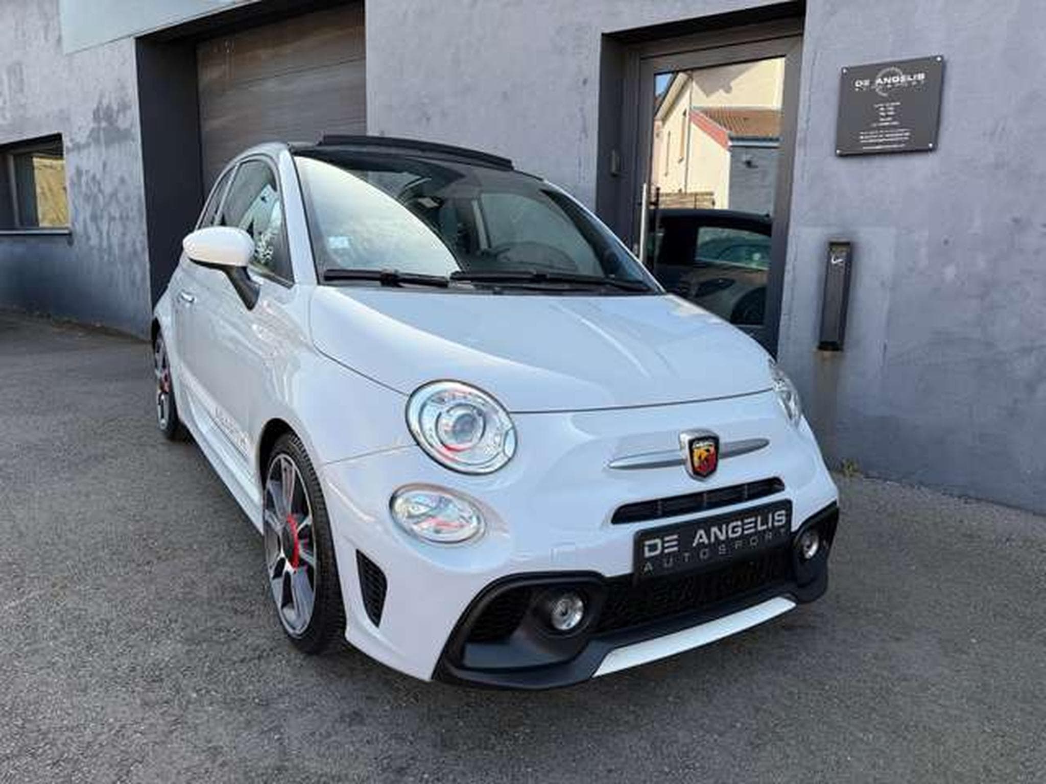 Abarth 500 1.4 T-JET 165 595 TURISMO (2021) - Photo 14