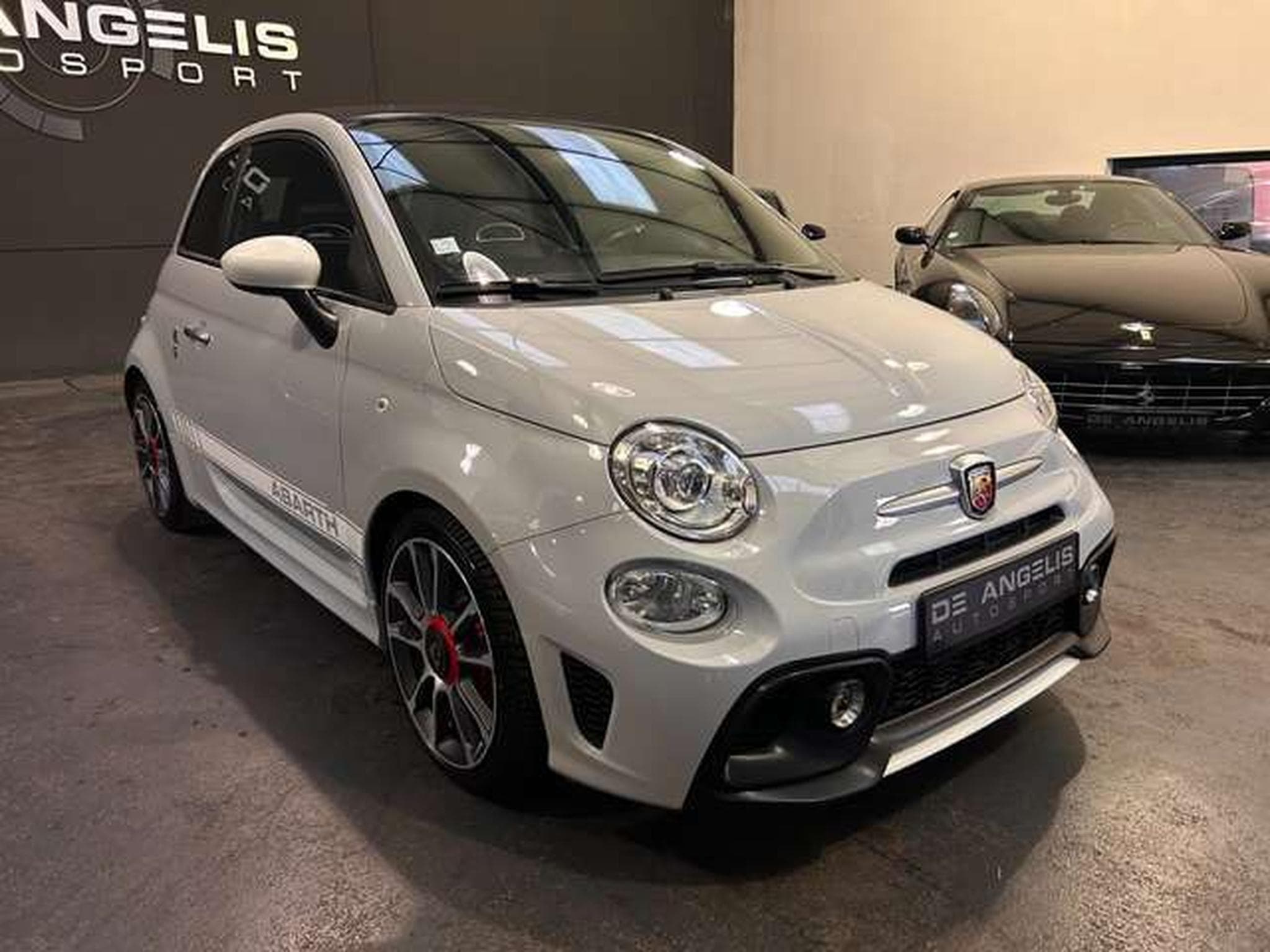 Abarth 500 1.4 T-JET 165 595 TURISMO (2021) - Photo 5