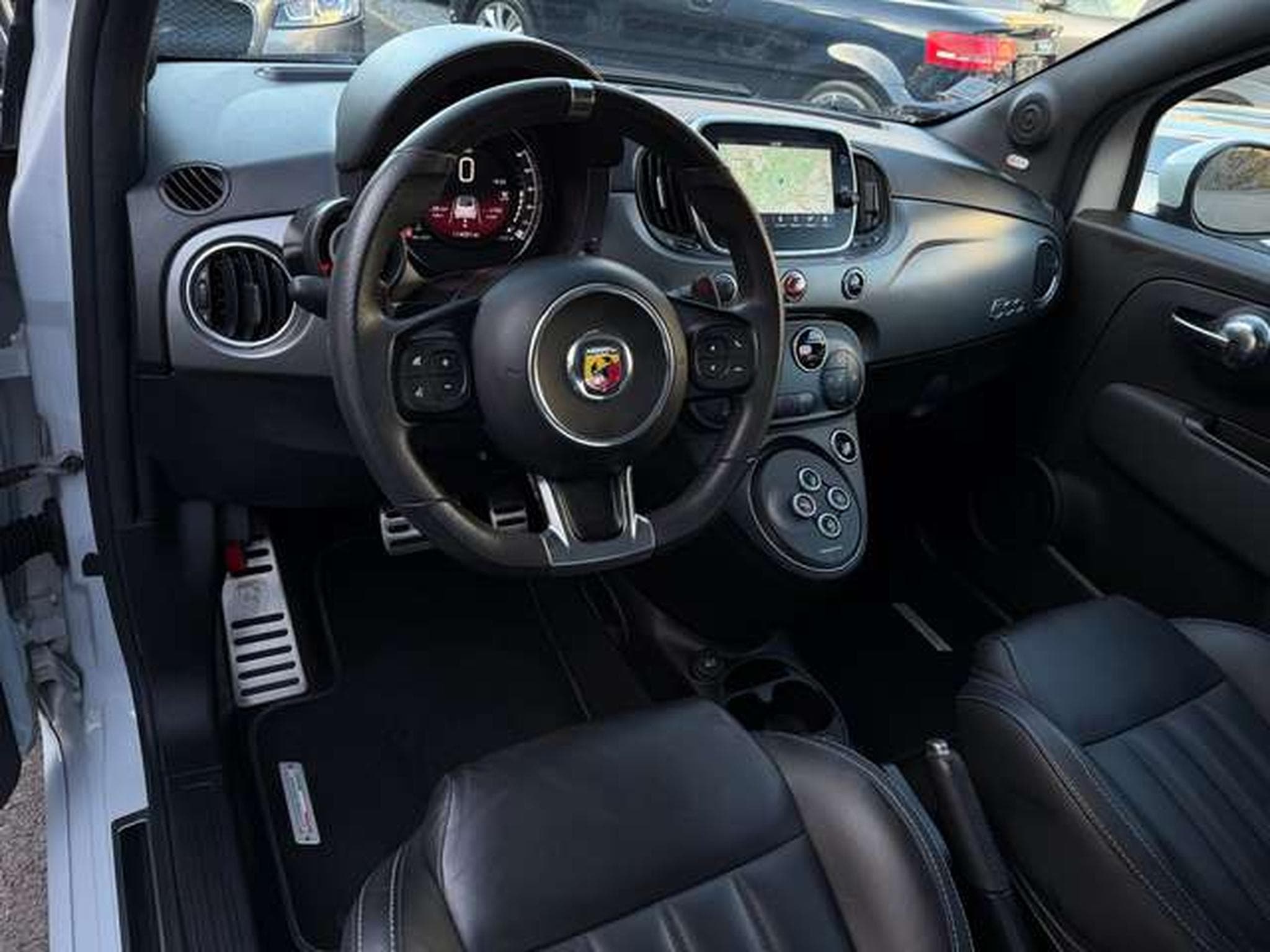 Abarth 500 1.4 T-JET 165 595 TURISMO (2021) - Photo 8