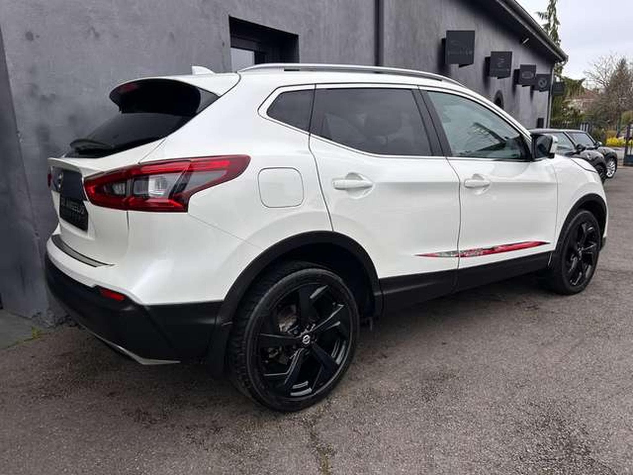 Nissan Qashqai 1.3 DIG-T 160 TEKNA (2019) - Photo 11