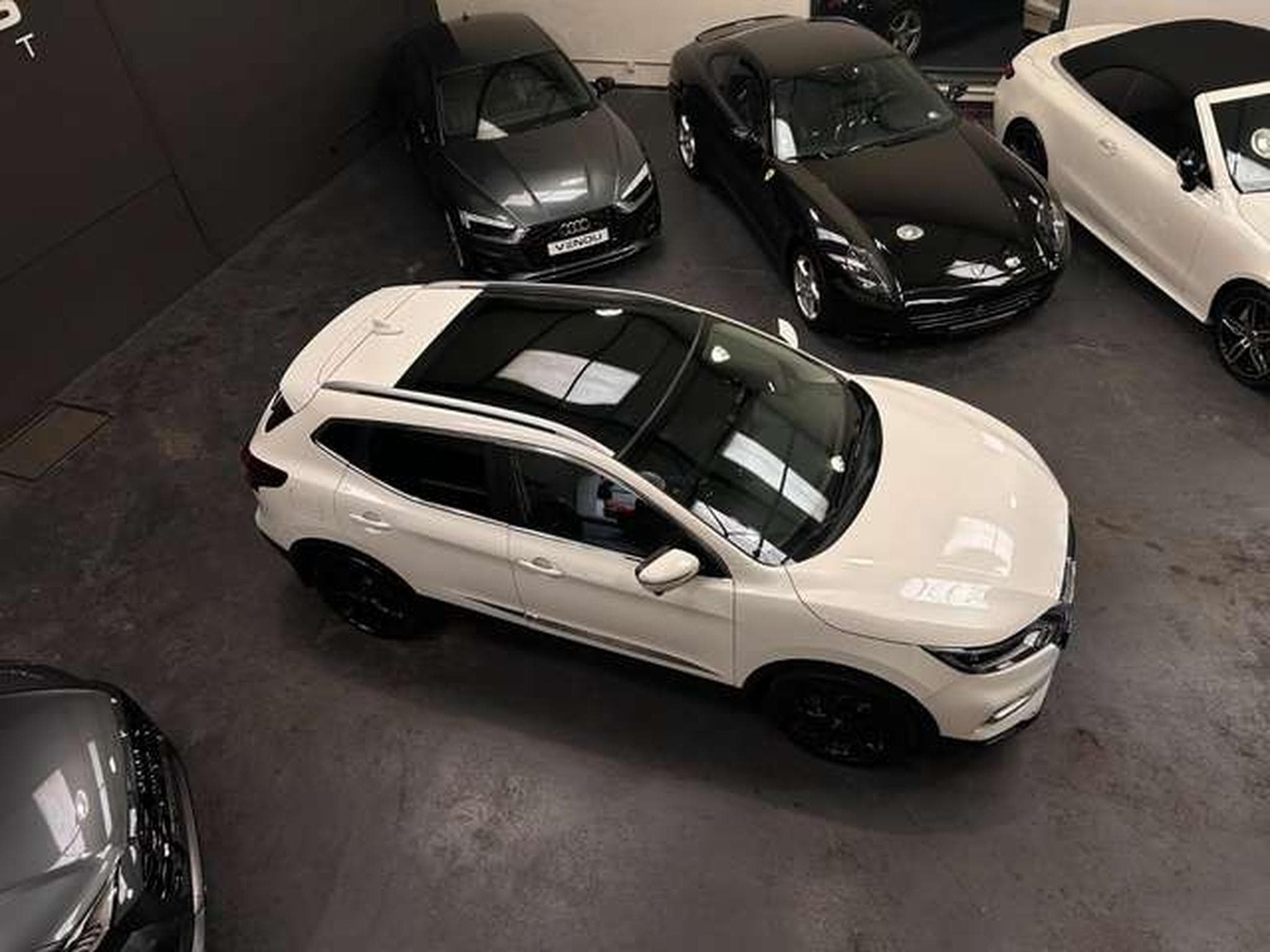 Nissan Qashqai 1.3 DIG-T 160 TEKNA (2019) - Photo 2