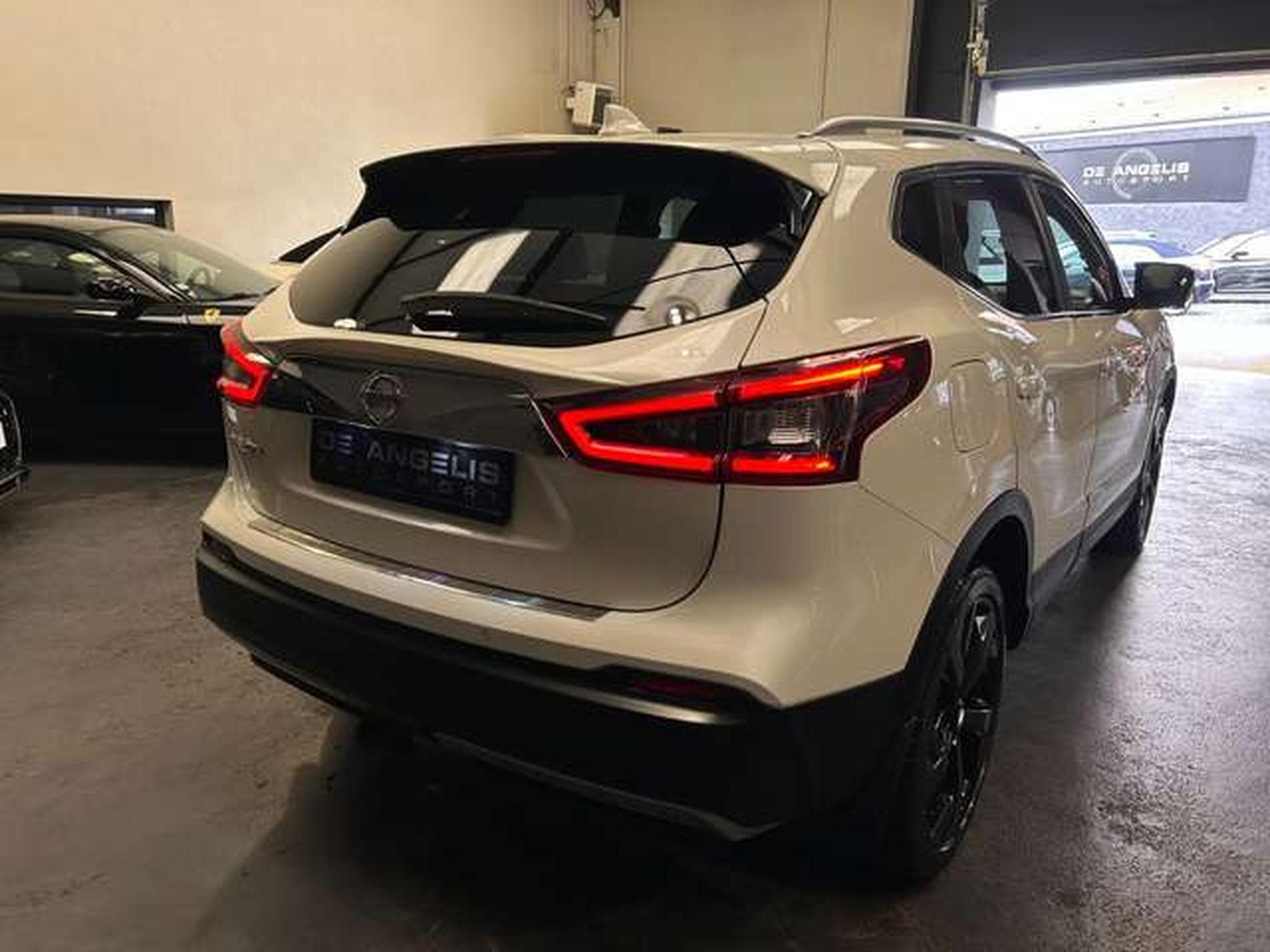 Nissan Qashqai 1.3 DIG-T 160 TEKNA (2019) - Photo 6