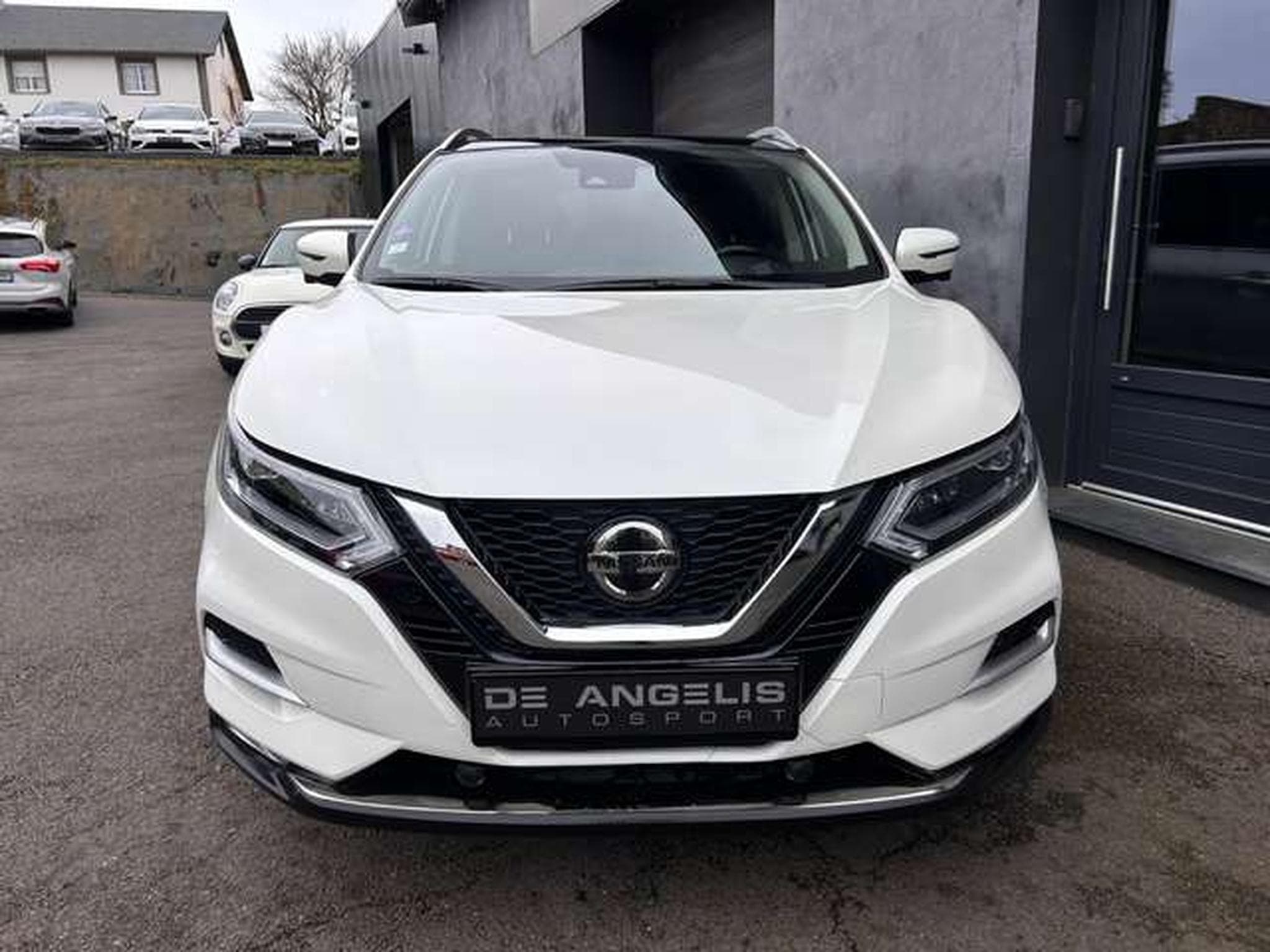 Nissan Qashqai 1.3 DIG-T 160 TEKNA (2019) - Photo 8