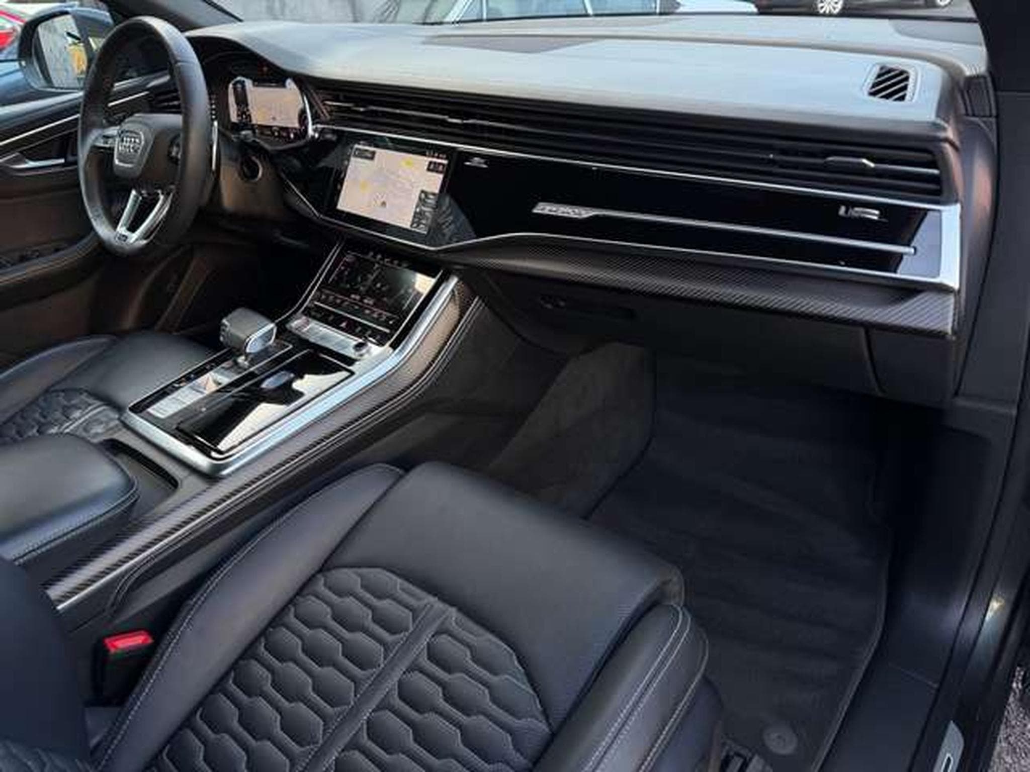 Audi RSQ8 4.0 TFSI 600 QUATTRO TIPTRONIC (2020) - Photo 15