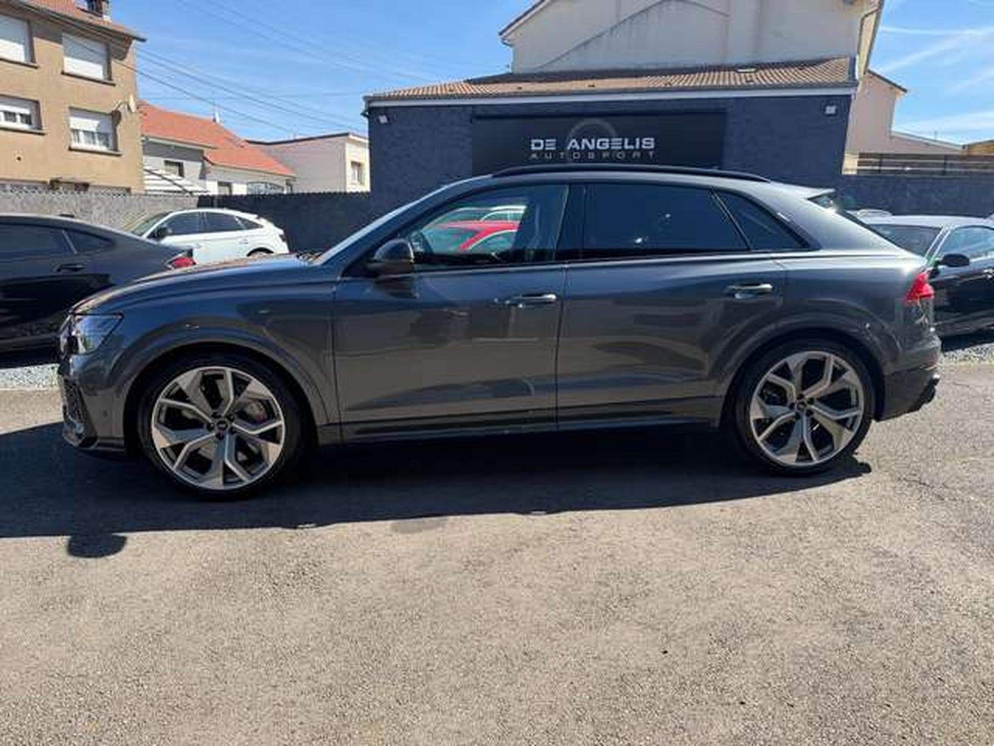 Audi RSQ8 4.0 TFSI 600 QUATTRO TIPTRONIC (2020) - Photo 3