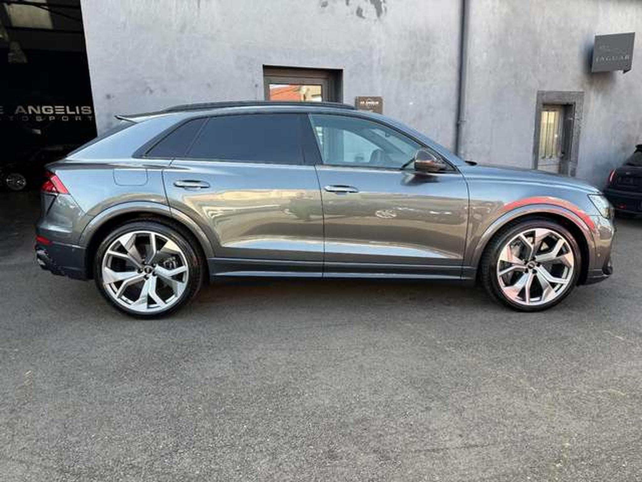 Audi RSQ8 4.0 TFSI 600 QUATTRO TIPTRONIC (2020) - Photo 8